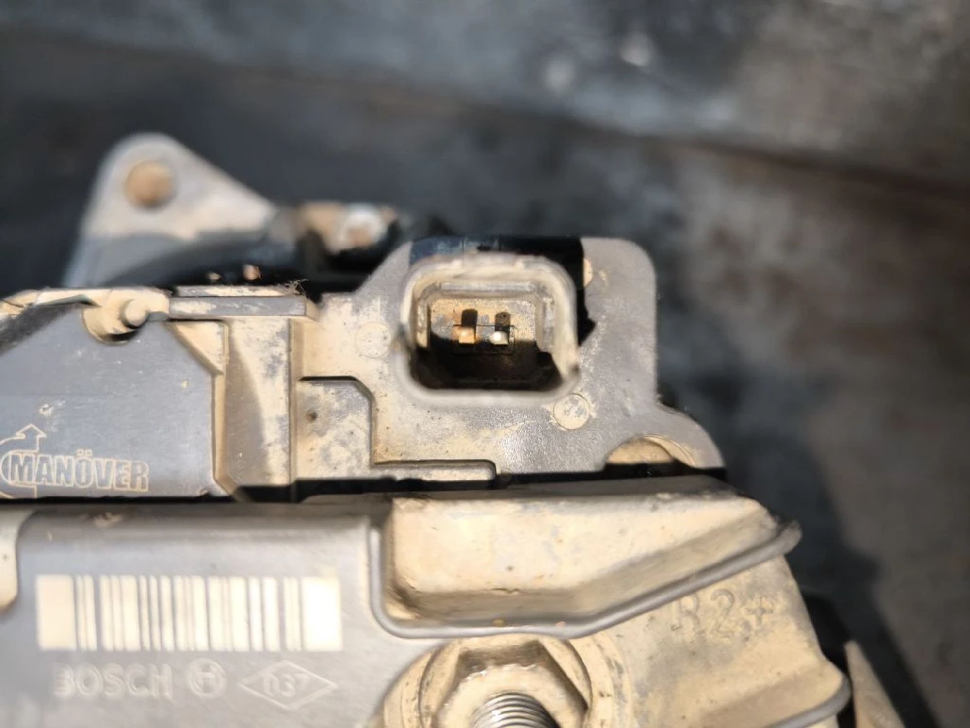 https://ycs.partsauto.market/partsauto-images/thmbs/userImages/d89d66a30f14dbad161fb7a986aa0fe5/part/df6e0c0c-2203-45a4-af4d-04b5d12ff3e4_1778238810878.jpg