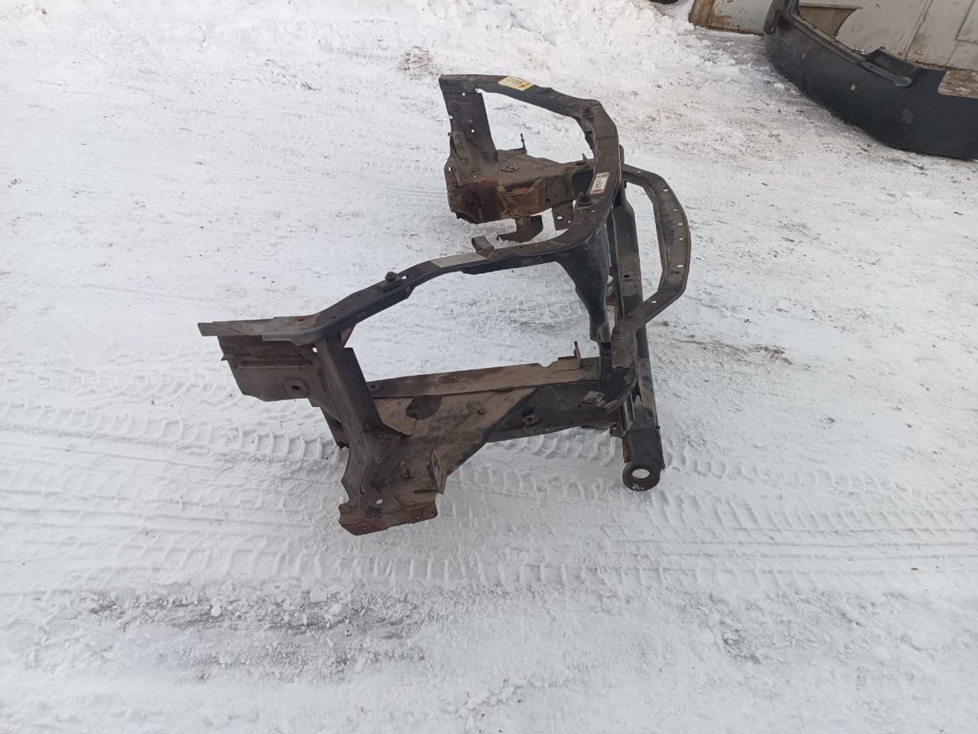 https://ycs.partsauto.market/partsauto-images/thmbs/userImages/d89d66a30f14dbad161fb7a986aa0fe5/part/df84bd0d-7d0a-4a01-a553-a8591b87b7f3_1735110718409.jpg