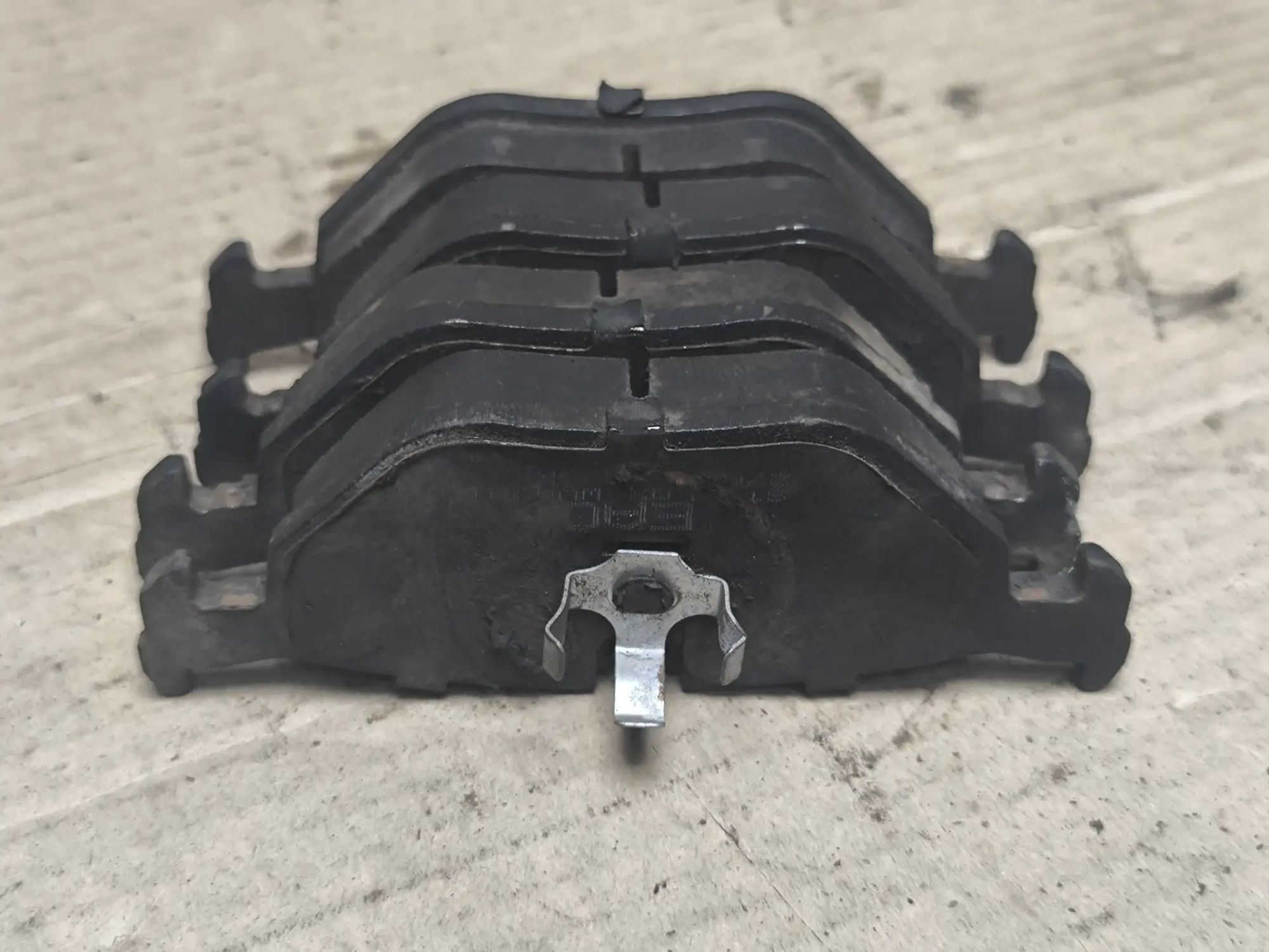 https://ycs.partsauto.market/partsauto-images/thmbs/userImages/d89d66a30f14dbad161fb7a986aa0fe5/part/dfbc6368-95bd-43e4-a098-7e21365782b2_1783526227803.jpg