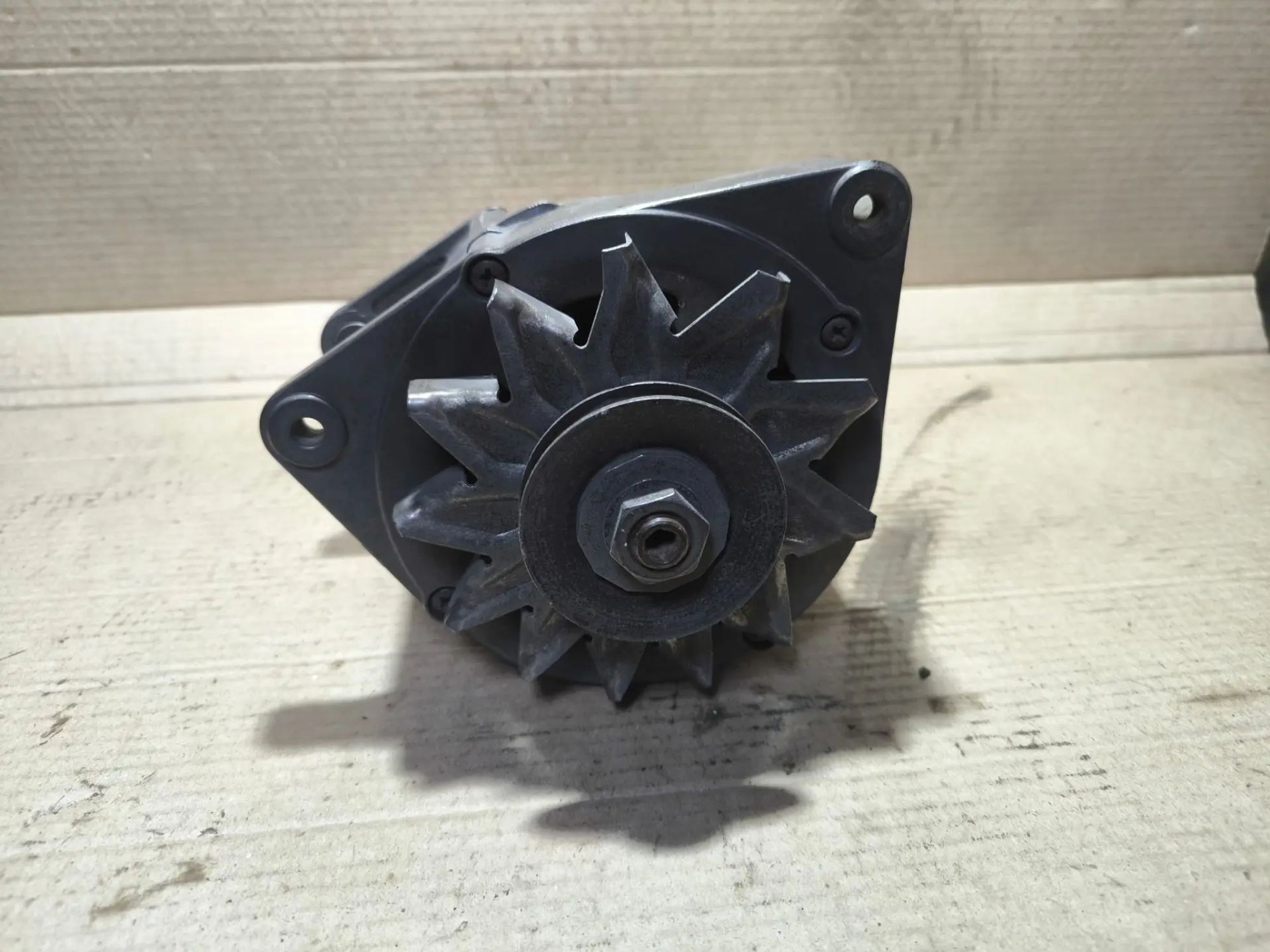https://ycs.partsauto.market/partsauto-images/thmbs/userImages/d89d66a30f14dbad161fb7a986aa0fe5/part/e1184460-6a37-4acf-8fbc-4f8bdc205a95_1781804970903.jpg