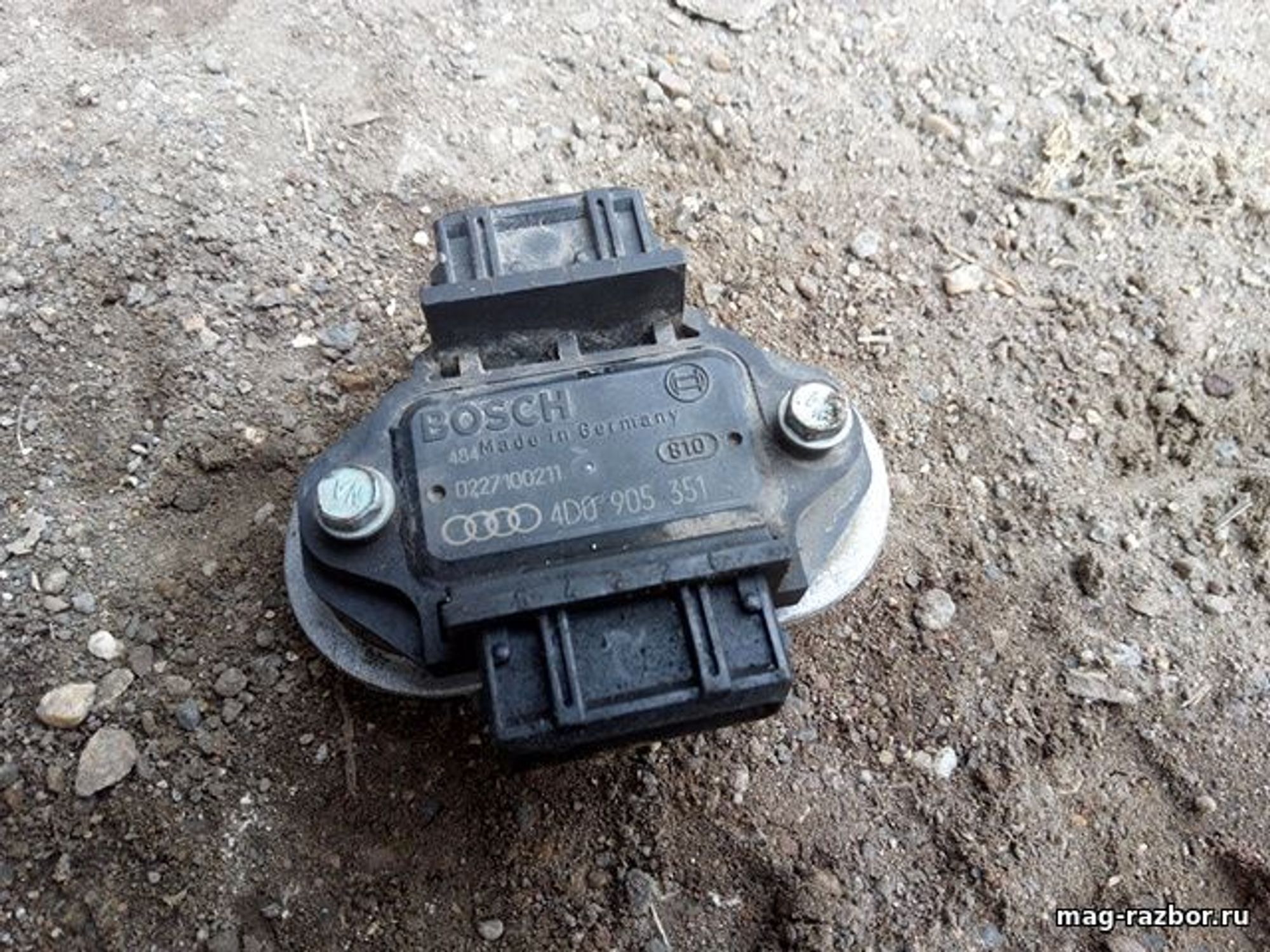 https://ycs.partsauto.market/partsauto-images/thmbs/userImages/d89d66a30f14dbad161fb7a986aa0fe5/part/e42a7573-b99d-4757-ba9e-1a384c77522b_1721036409362.jpg