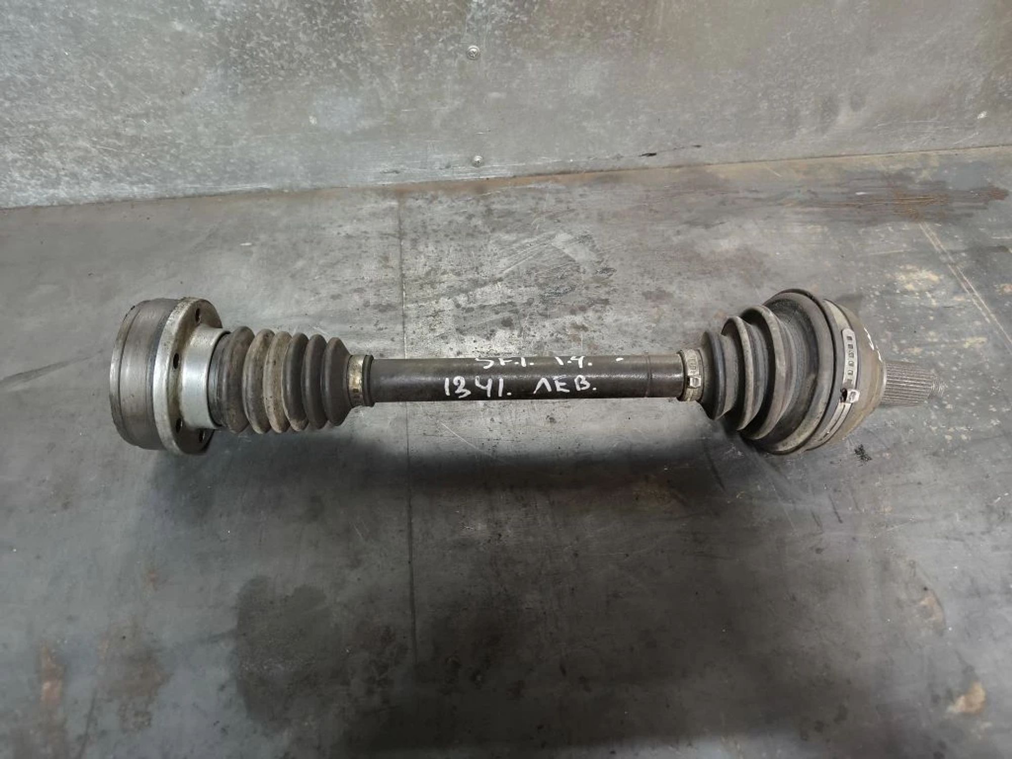 https://ycs.partsauto.market/partsauto-images/thmbs/userImages/d89d66a30f14dbad161fb7a986aa0fe5/part/e48c3262-7564-47ea-a8cc-2cd5edbe8965_1776846218615.jpg