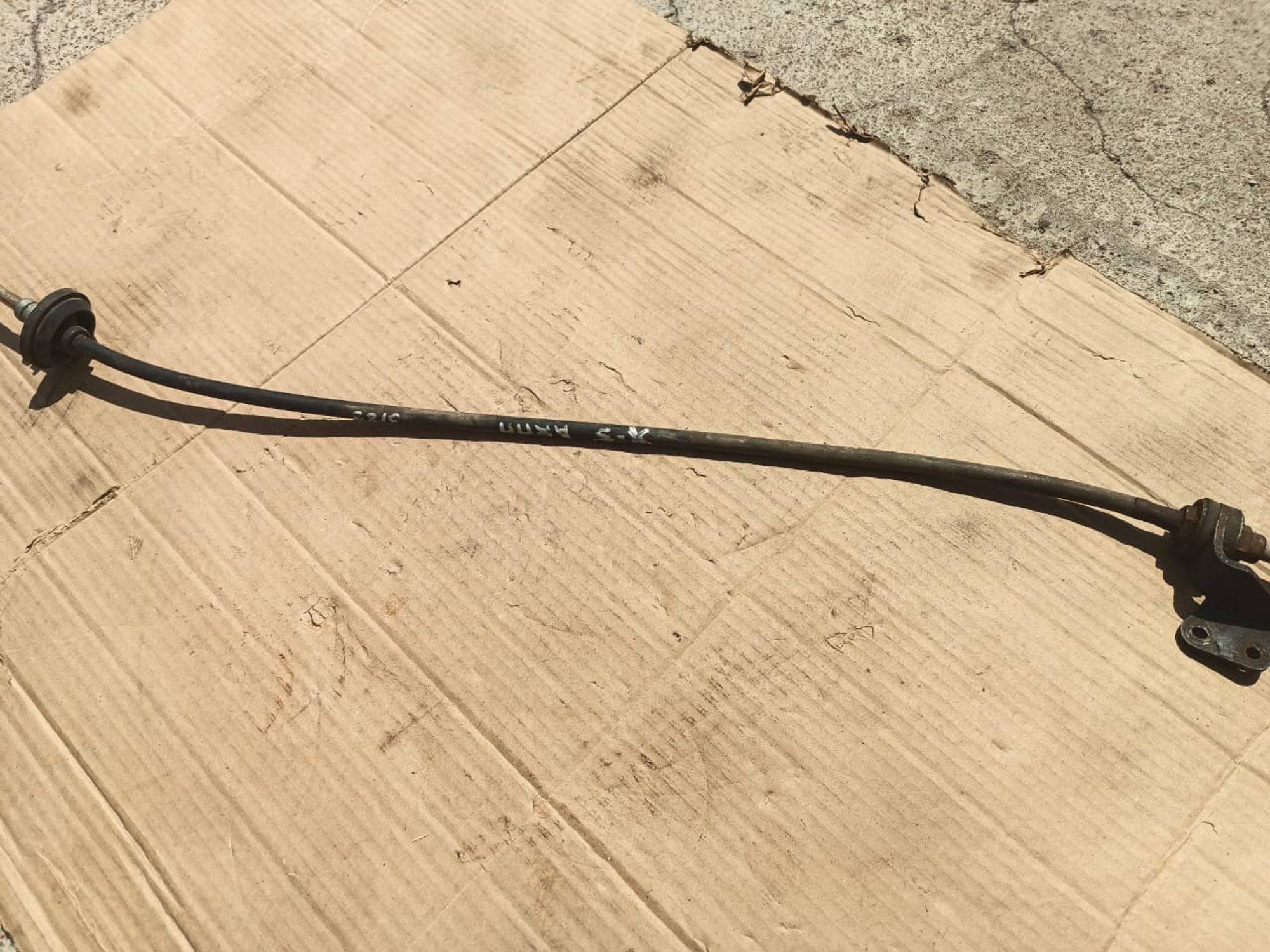 https://ycs.partsauto.market/partsauto-images/thmbs/userImages/d89d66a30f14dbad161fb7a986aa0fe5/part/e67ea0f9-4cec-429d-b225-434bc0b327e2_1719989876633.jpg