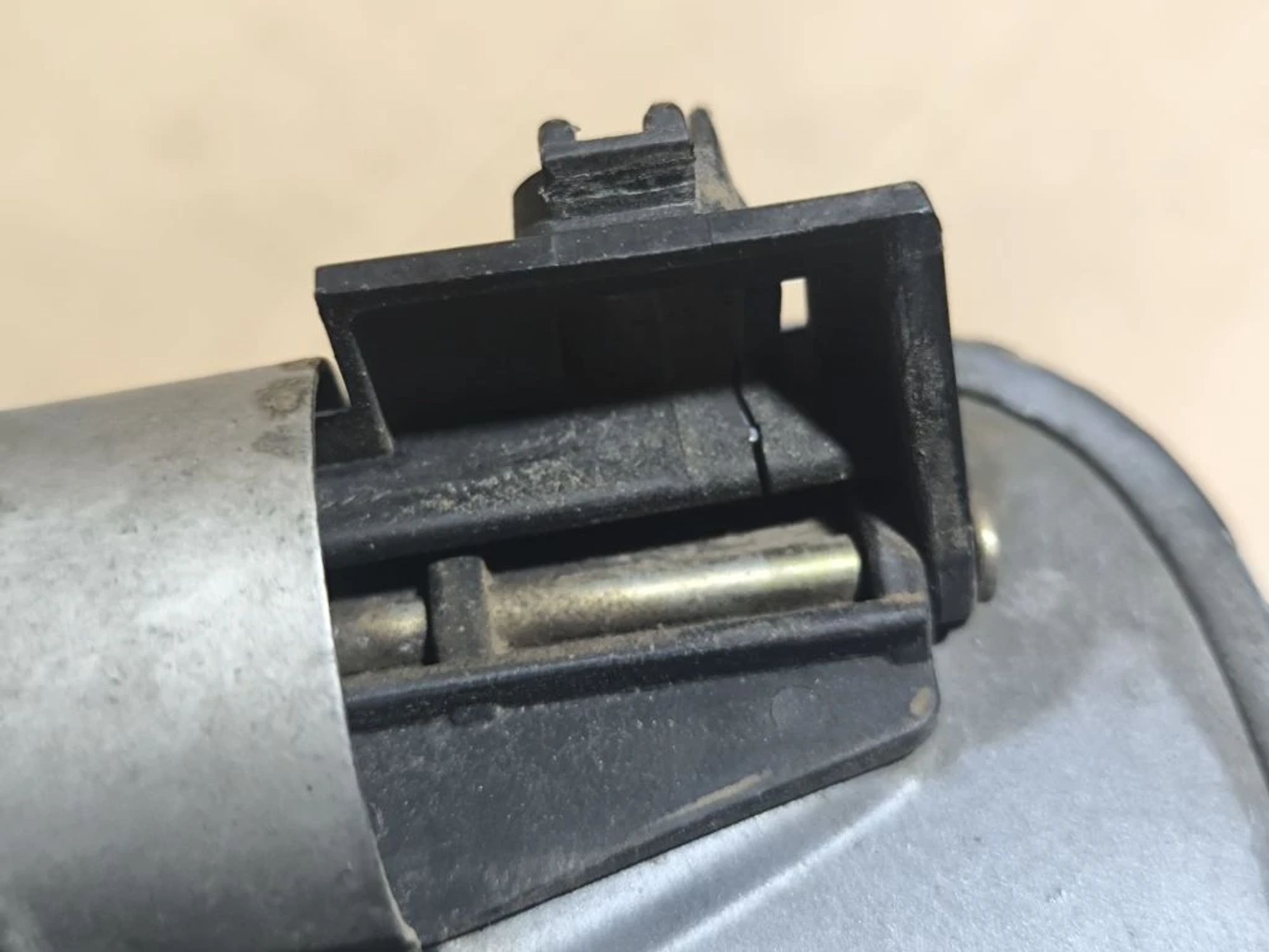 https://ycs.partsauto.market/partsauto-images/thmbs/userImages/d89d66a30f14dbad161fb7a986aa0fe5/part/eac8a4f5-7c83-4414-b40c-5a6a908deb0d_1780929176077.jpg