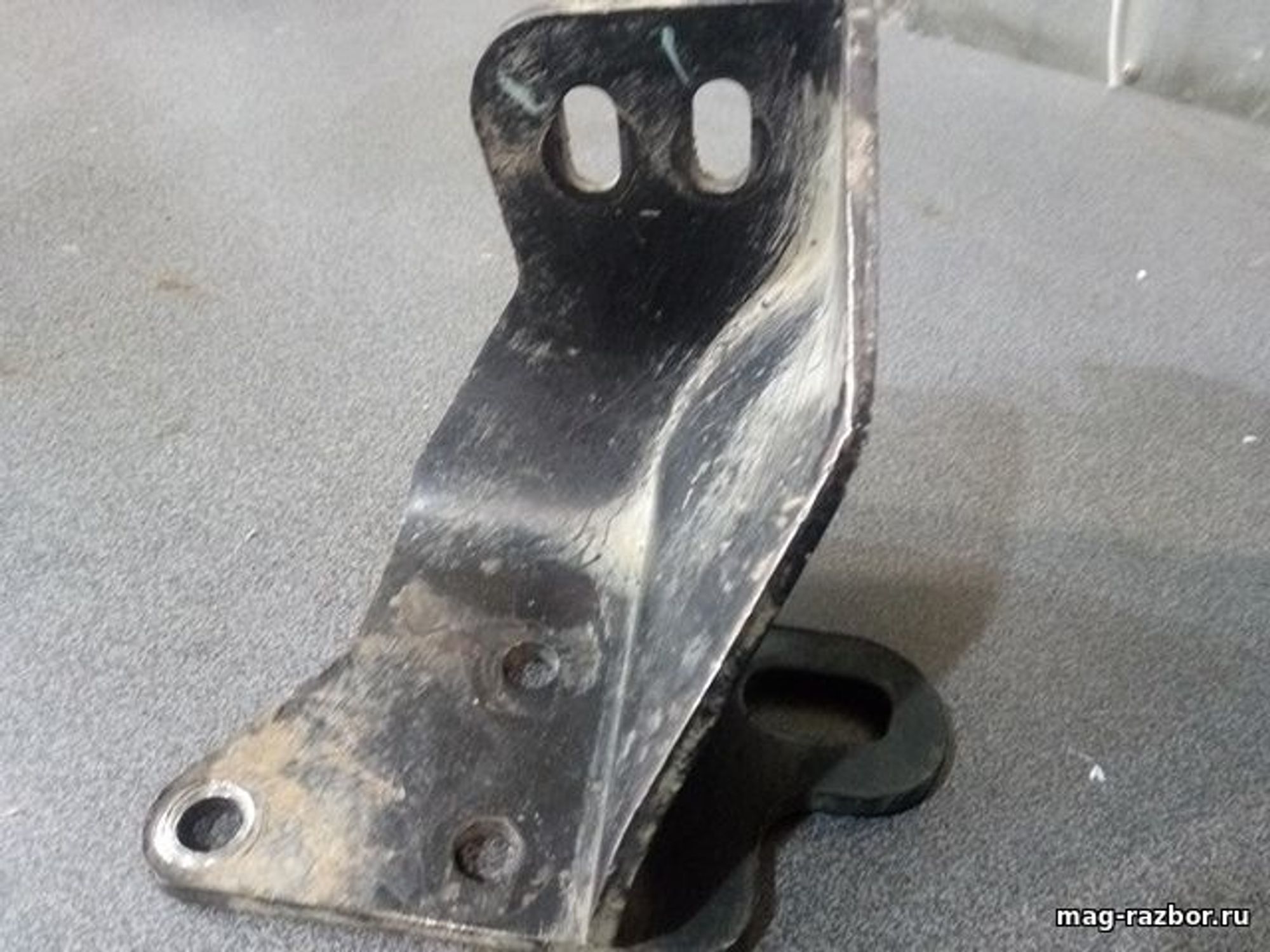 https://ycs.partsauto.market/partsauto-images/thmbs/userImages/d89d66a30f14dbad161fb7a986aa0fe5/part/ebee117b-1d3f-463d-bdf4-ebb743fac6a8_1721127053774.jpg