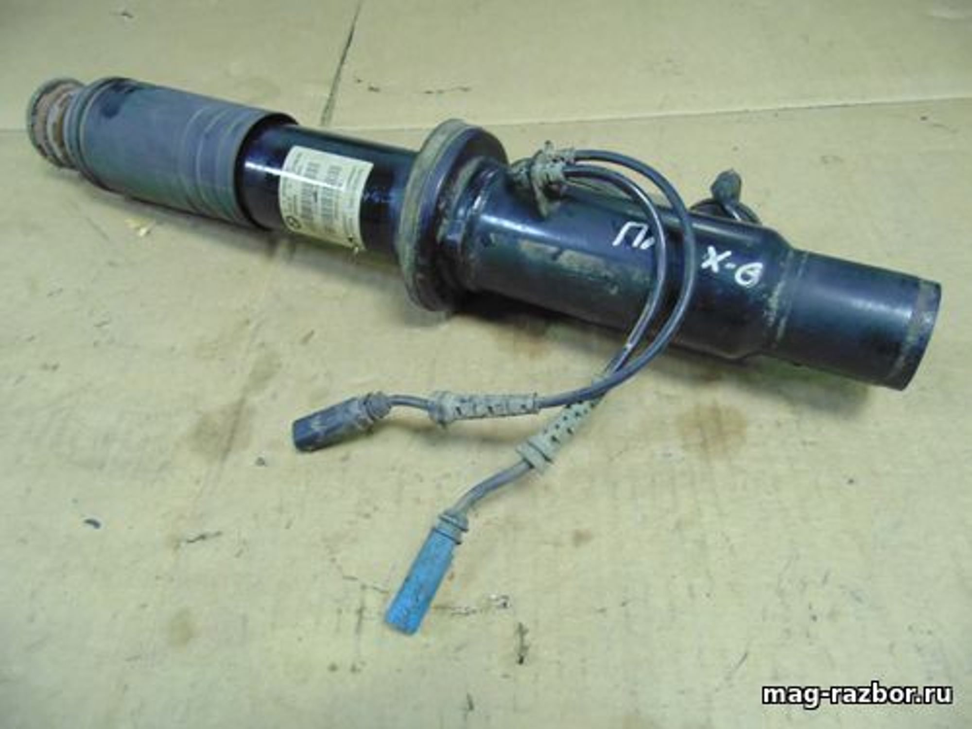 https://ycs.partsauto.market/partsauto-images/thmbs/userImages/d89d66a30f14dbad161fb7a986aa0fe5/part/ebf773d9-0aae-408c-8e29-b69f2de6a42d_1704359496104.jpg