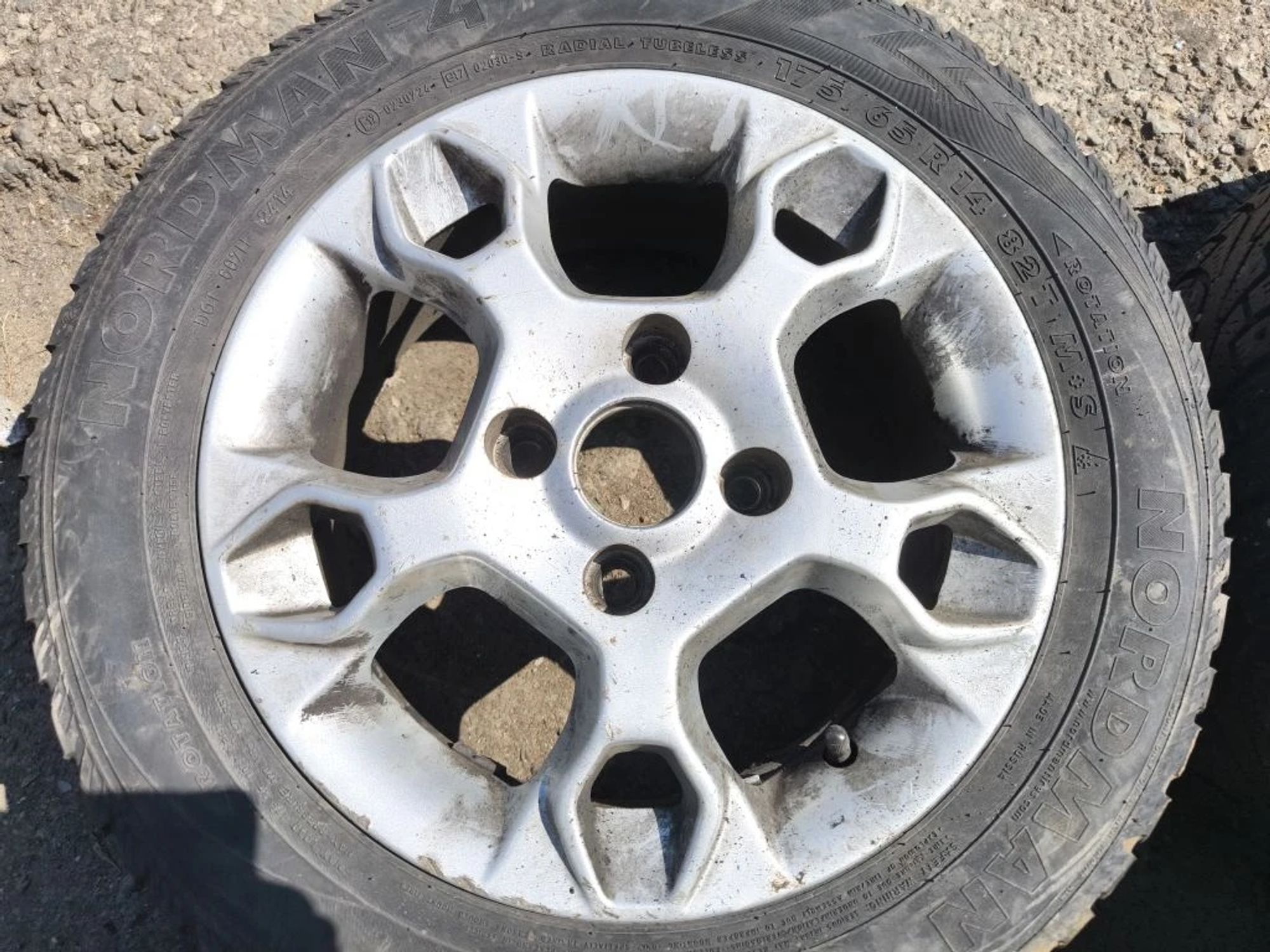 https://ycs.partsauto.market/partsauto-images/thmbs/userImages/d89d66a30f14dbad161fb7a986aa0fe5/part/ed5ef9e7-65b2-4858-bbcd-ce4a1c596cad_1778140139804.jpg