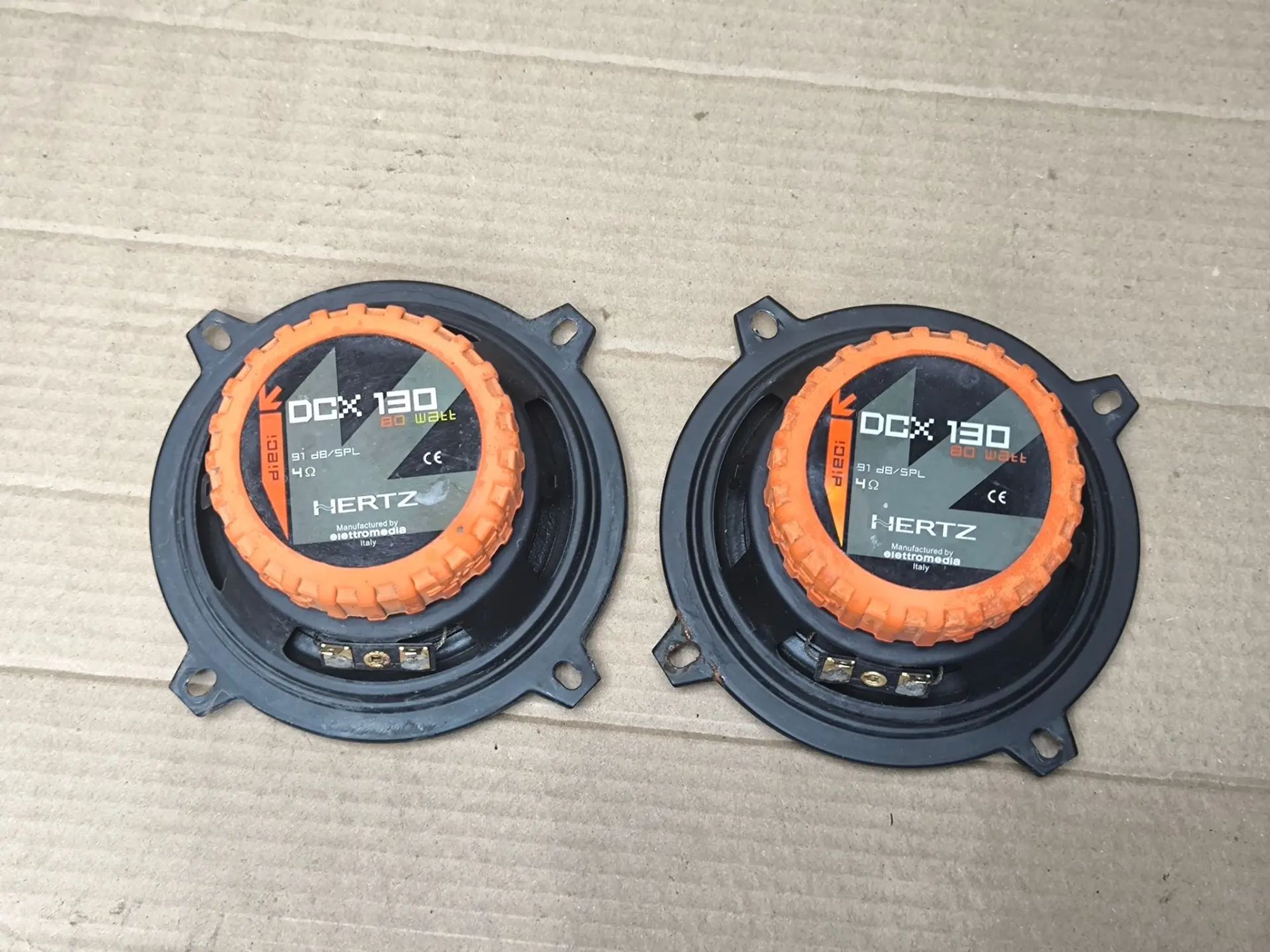 https://ycs.partsauto.market/partsauto-images/thmbs/userImages/d89d66a30f14dbad161fb7a986aa0fe5/part/edf48549-290c-4fdc-a438-a9e05f08fd3a_1784951596402.jpg