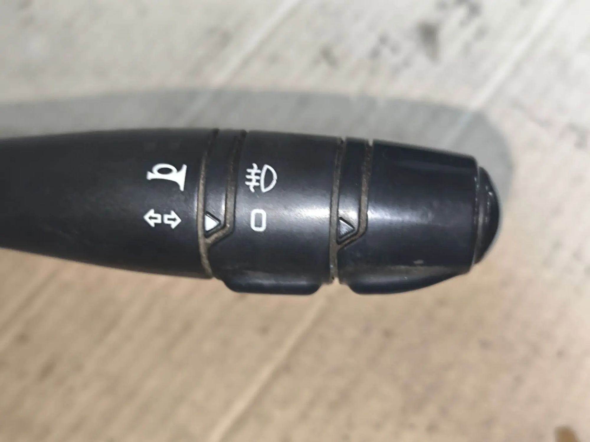 https://ycs.partsauto.market/partsauto-images/thmbs/userImages/d89d66a30f14dbad161fb7a986aa0fe5/part/ef36bc33-2a52-4d53-bf4f-0cd3f420d7cc_1781673741478.jpg