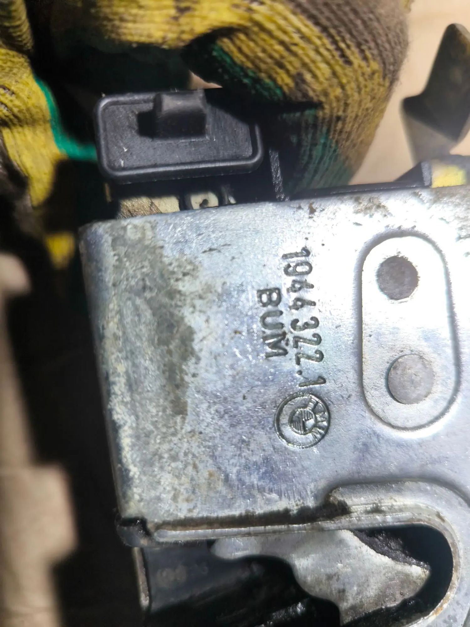 https://ycs.partsauto.market/partsauto-images/thmbs/userImages/d89d66a30f14dbad161fb7a986aa0fe5/part/ef46d955-600f-4608-bf60-daf5f3e97a33_1782880356605.jpg