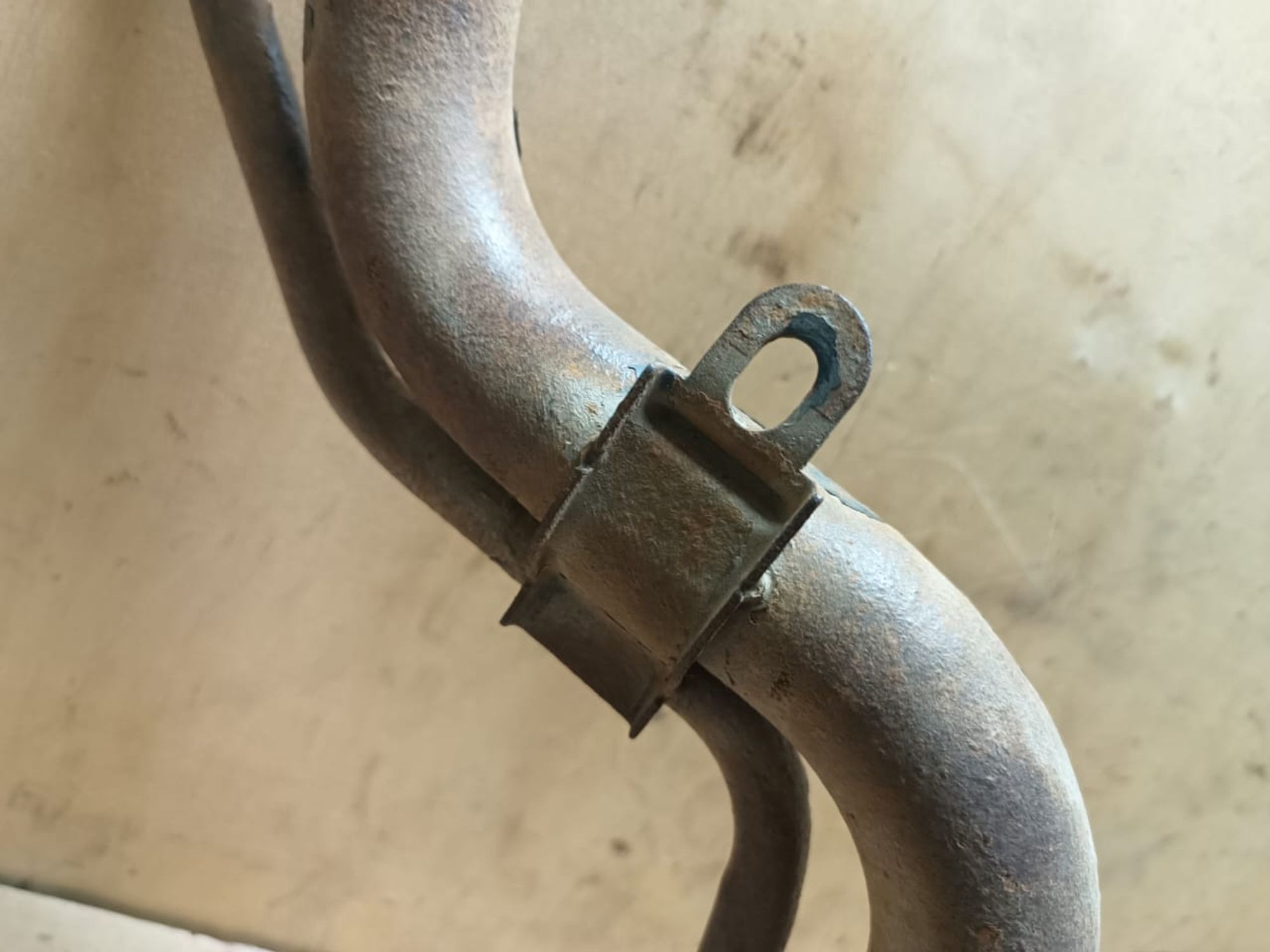 https://ycs.partsauto.market/partsauto-images/thmbs/userImages/d89d66a30f14dbad161fb7a986aa0fe5/part/ef8bf1d6-05f8-4efc-8381-f5d2377e0ca0_1740640739446.jpg