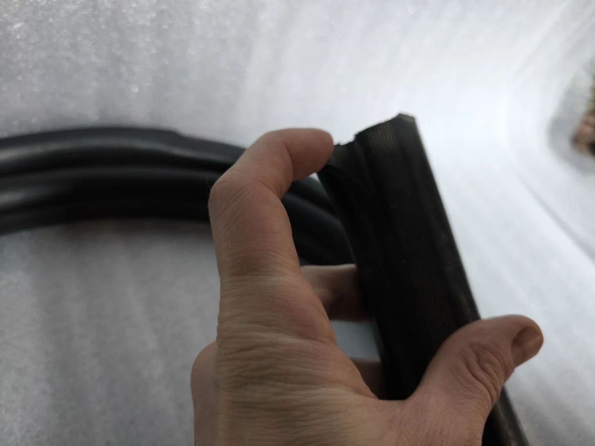 https://ycs.partsauto.market/partsauto-images/thmbs/userImages/d89d66a30f14dbad161fb7a986aa0fe5/part/f018f5e8-b862-415d-bfde-a94735db85fe_1777897145945.jpg