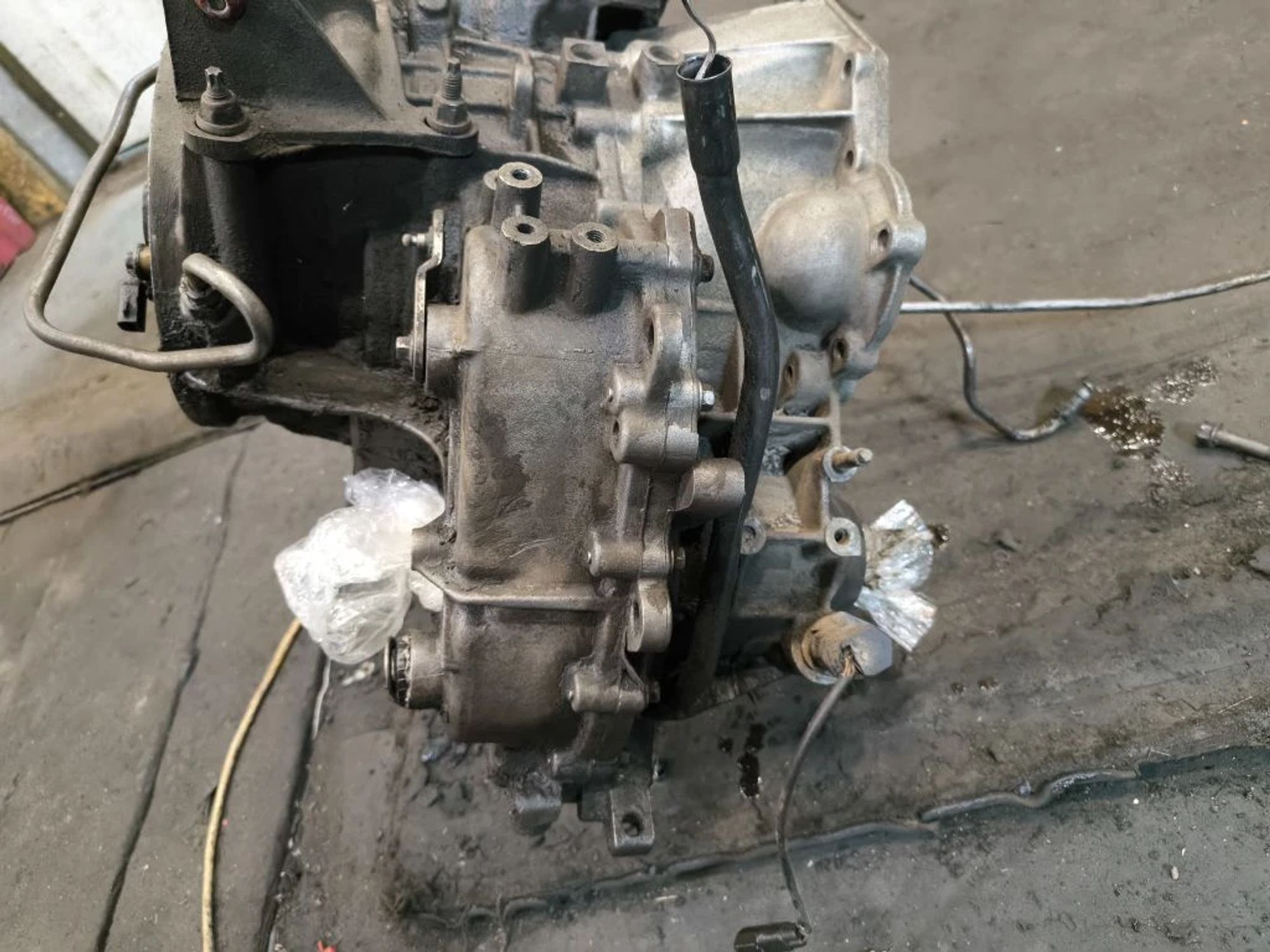 https://ycs.partsauto.market/partsauto-images/thmbs/userImages/d89d66a30f14dbad161fb7a986aa0fe5/part/f0981472-84aa-4123-a5ab-4506f7e8734e_1776682162861.jpg