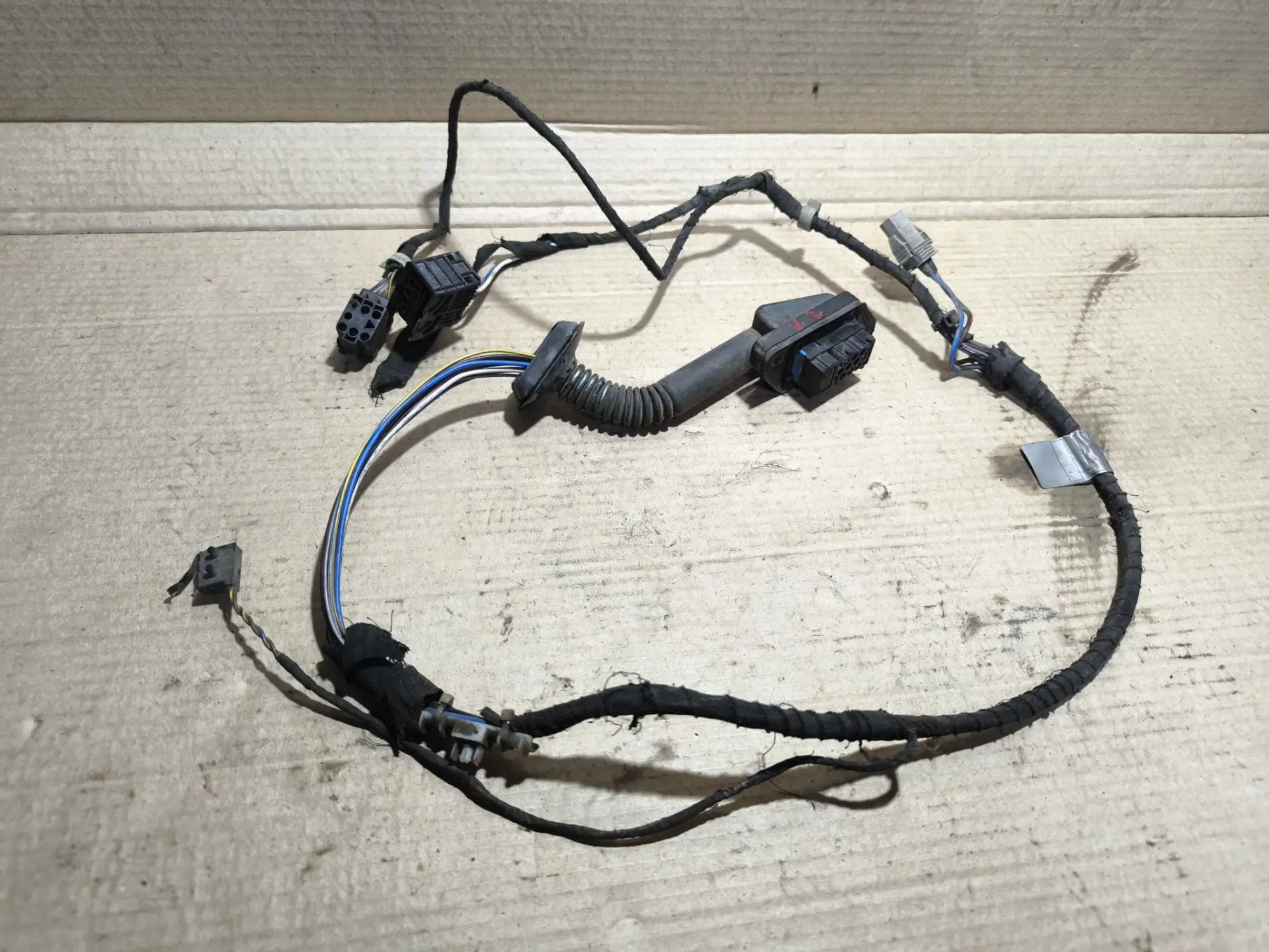 https://ycs.partsauto.market/partsauto-images/thmbs/userImages/d89d66a30f14dbad161fb7a986aa0fe5/part/f11ec720-89e7-4751-9793-8850af0ece7c_1781802639653.jpg