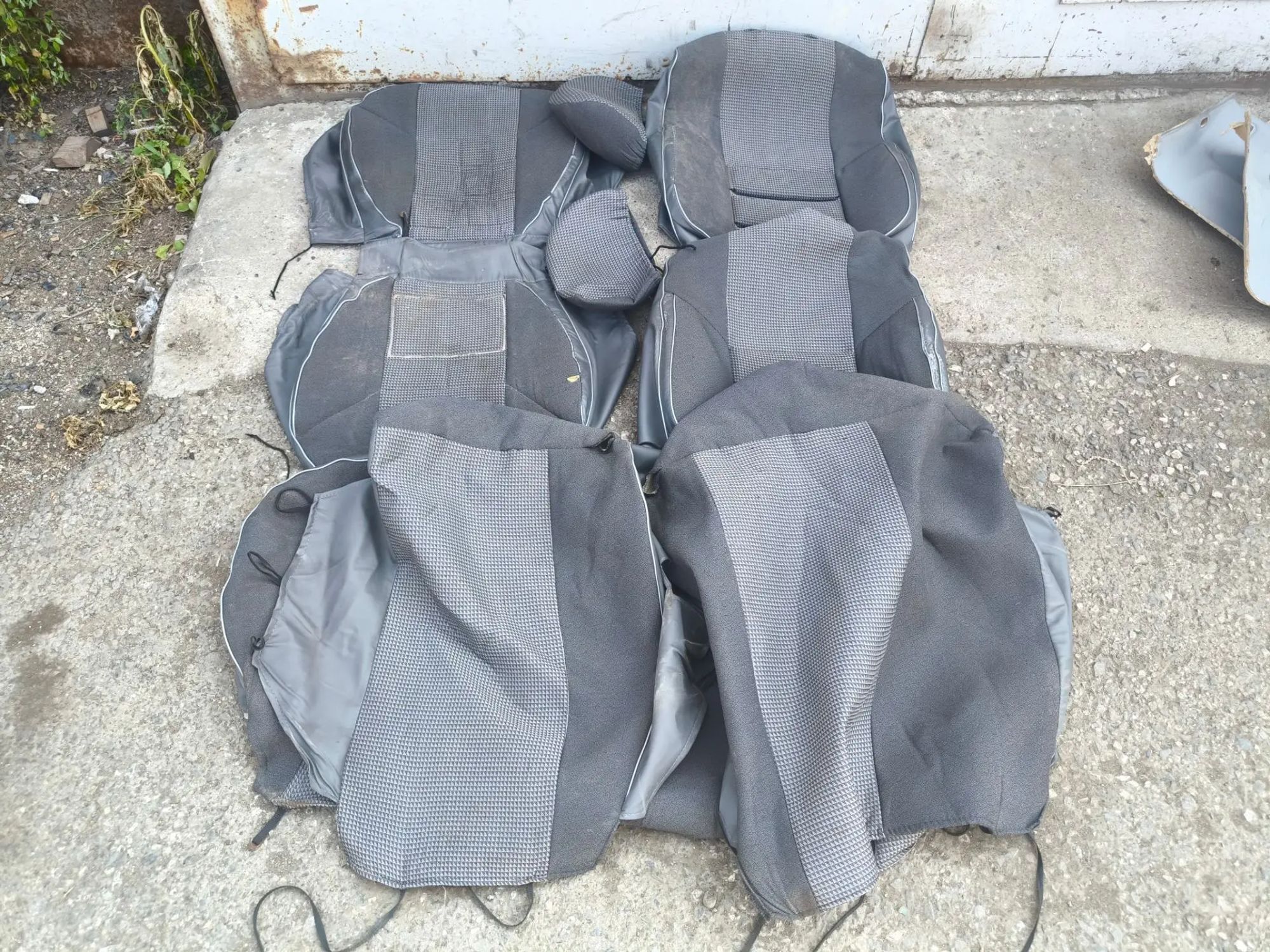 https://ycs.partsauto.market/partsauto-images/thmbs/userImages/d89d66a30f14dbad161fb7a986aa0fe5/part/f1e03396-2971-47f0-adfb-31720dbb2865_1785245307757.jpg