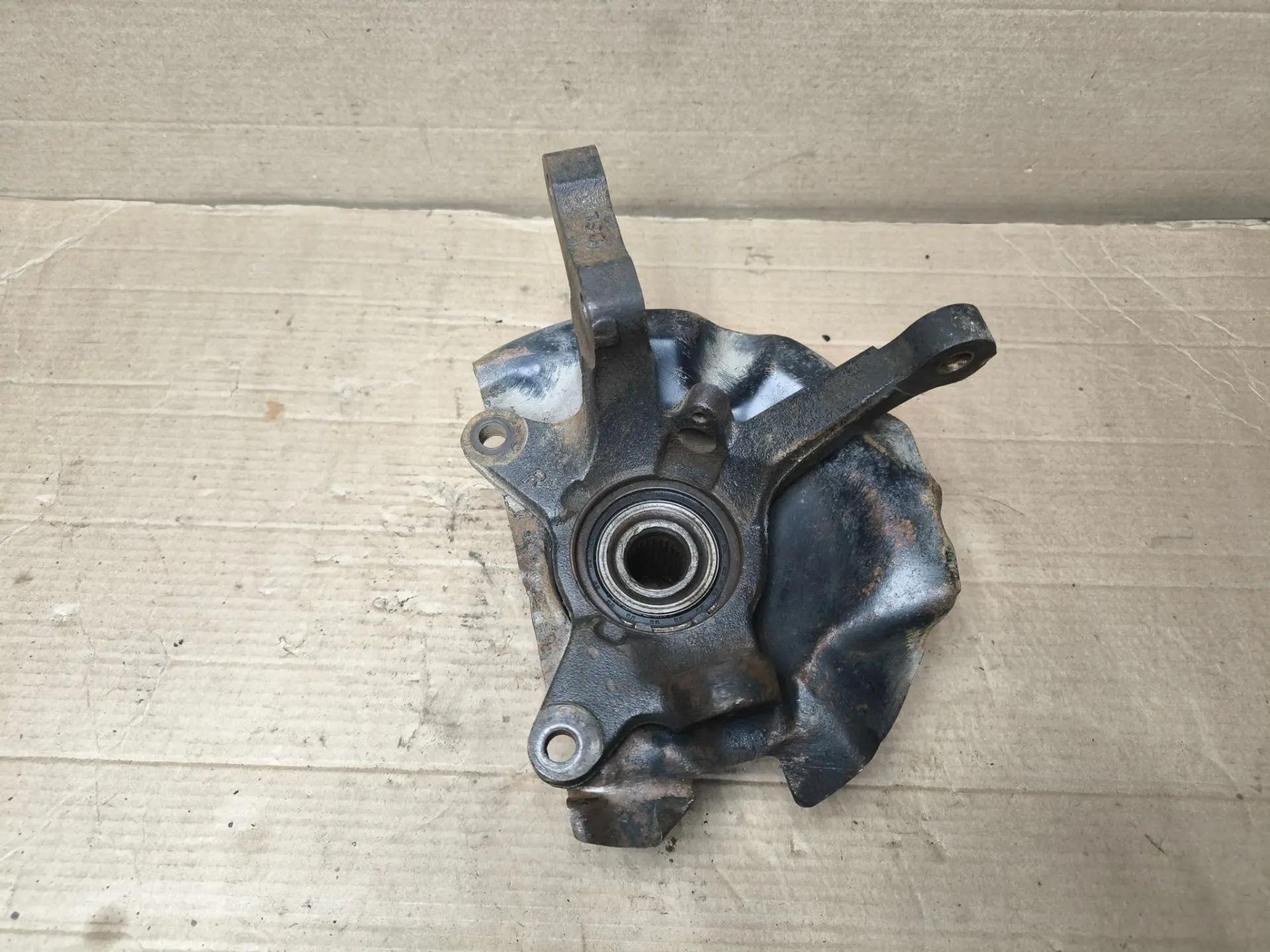 https://ycs.partsauto.market/partsauto-images/thmbs/userImages/d89d66a30f14dbad161fb7a986aa0fe5/part/f1ea7566-dcf6-4d43-9c34-adf1152052de_1787029914892.jpg
