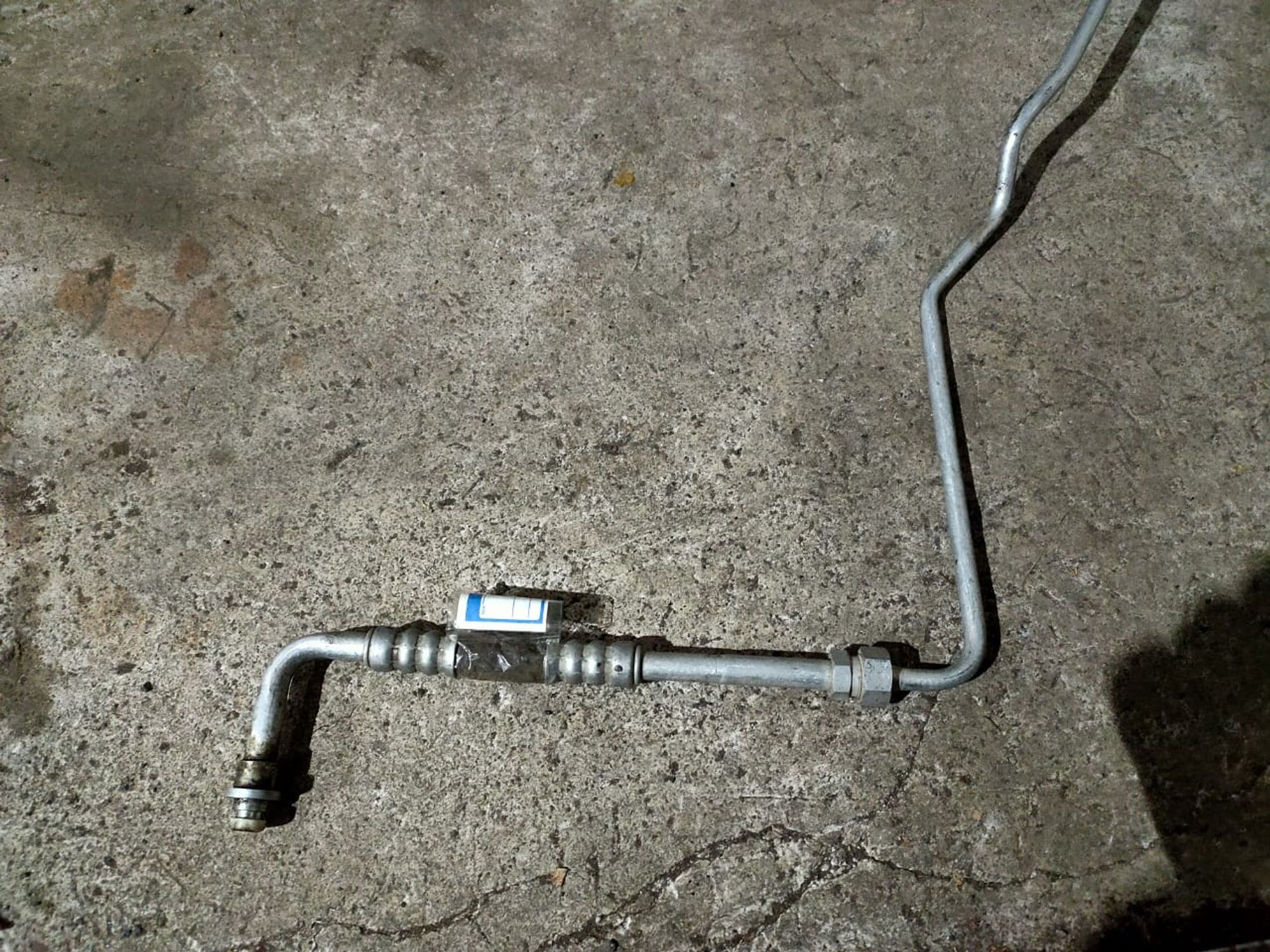https://ycs.partsauto.market/partsauto-images/thmbs/userImages/d89d66a30f14dbad161fb7a986aa0fe5/part/f27e130a-f0a7-427f-a6ca-580eadb62b6c_1720514496364.jpg