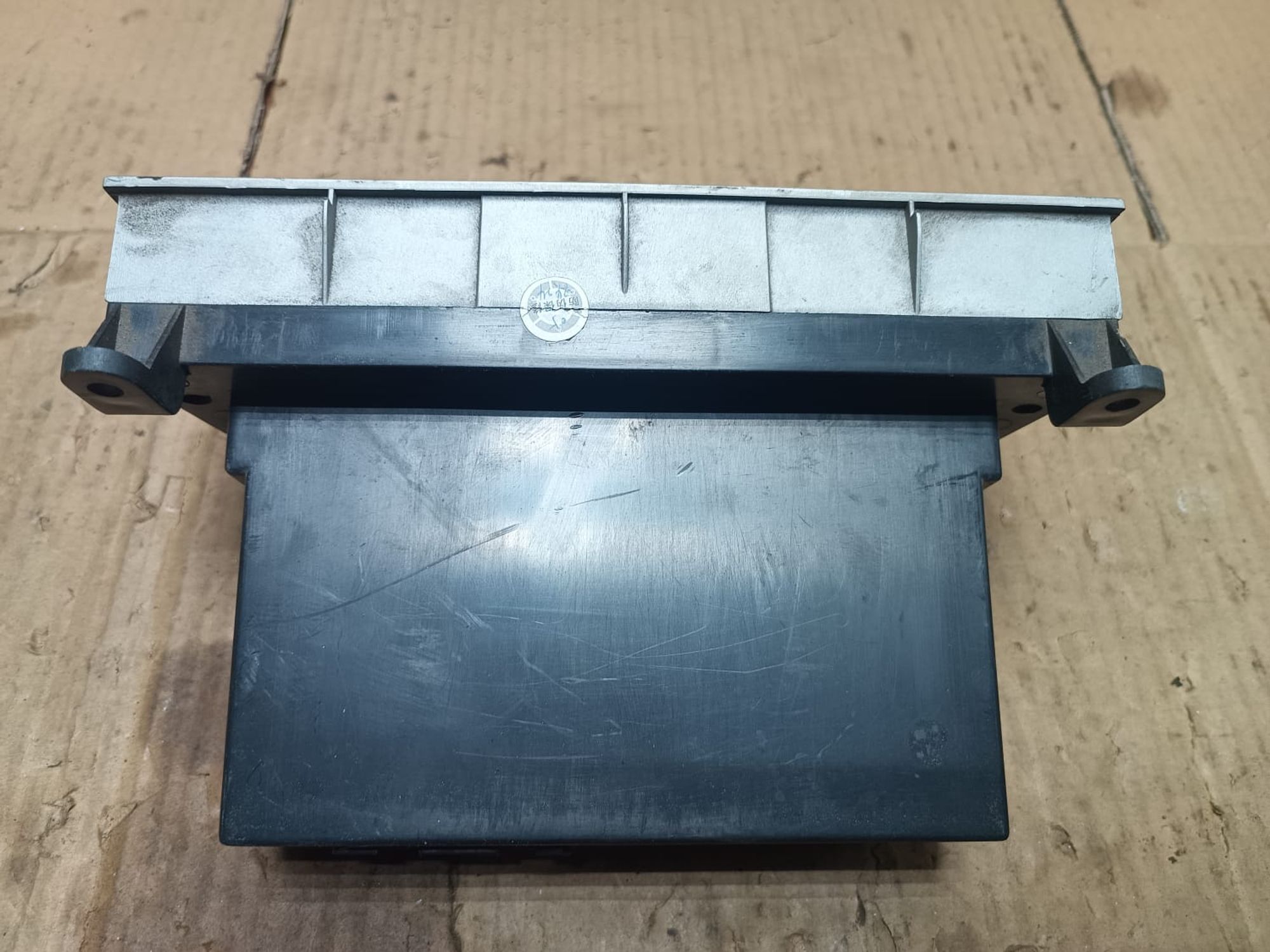 https://ycs.partsauto.market/partsauto-images/thmbs/userImages/d89d66a30f14dbad161fb7a986aa0fe5/part/f2f0cad4-1069-4911-a561-4d457284a85d_1737969030896.jpg
