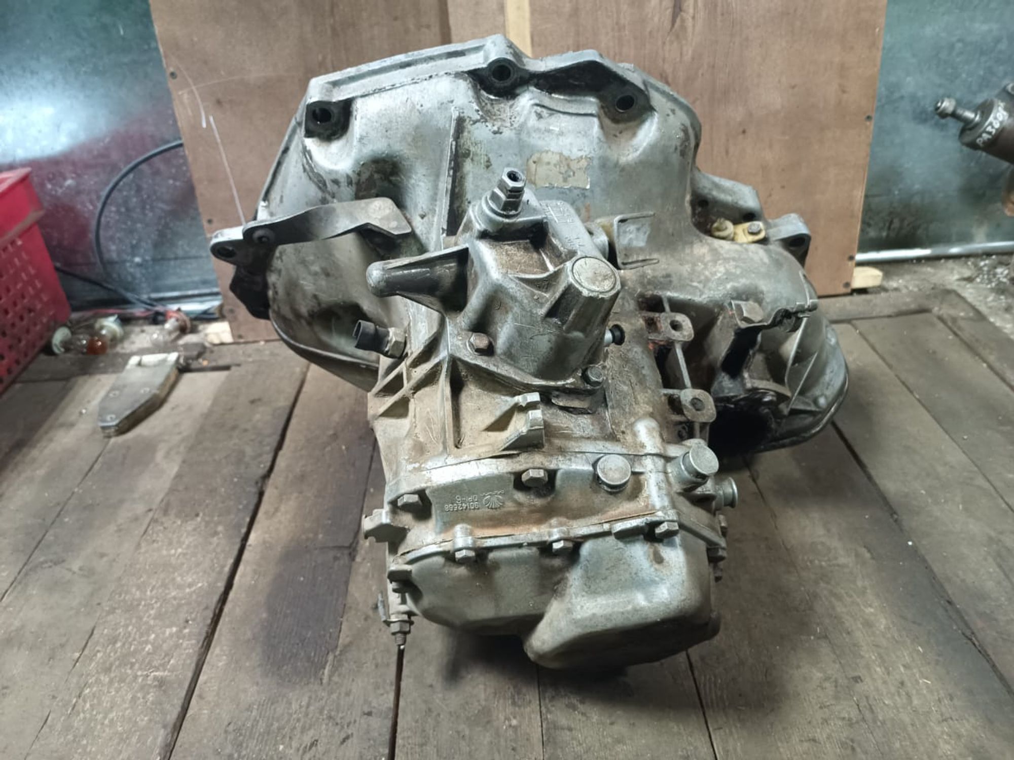 https://ycs.partsauto.market/partsauto-images/thmbs/userImages/d89d66a30f14dbad161fb7a986aa0fe5/part/f3aa2d03-f25c-4aa5-98c1-32b0c9d357da_1738571289371.jpg