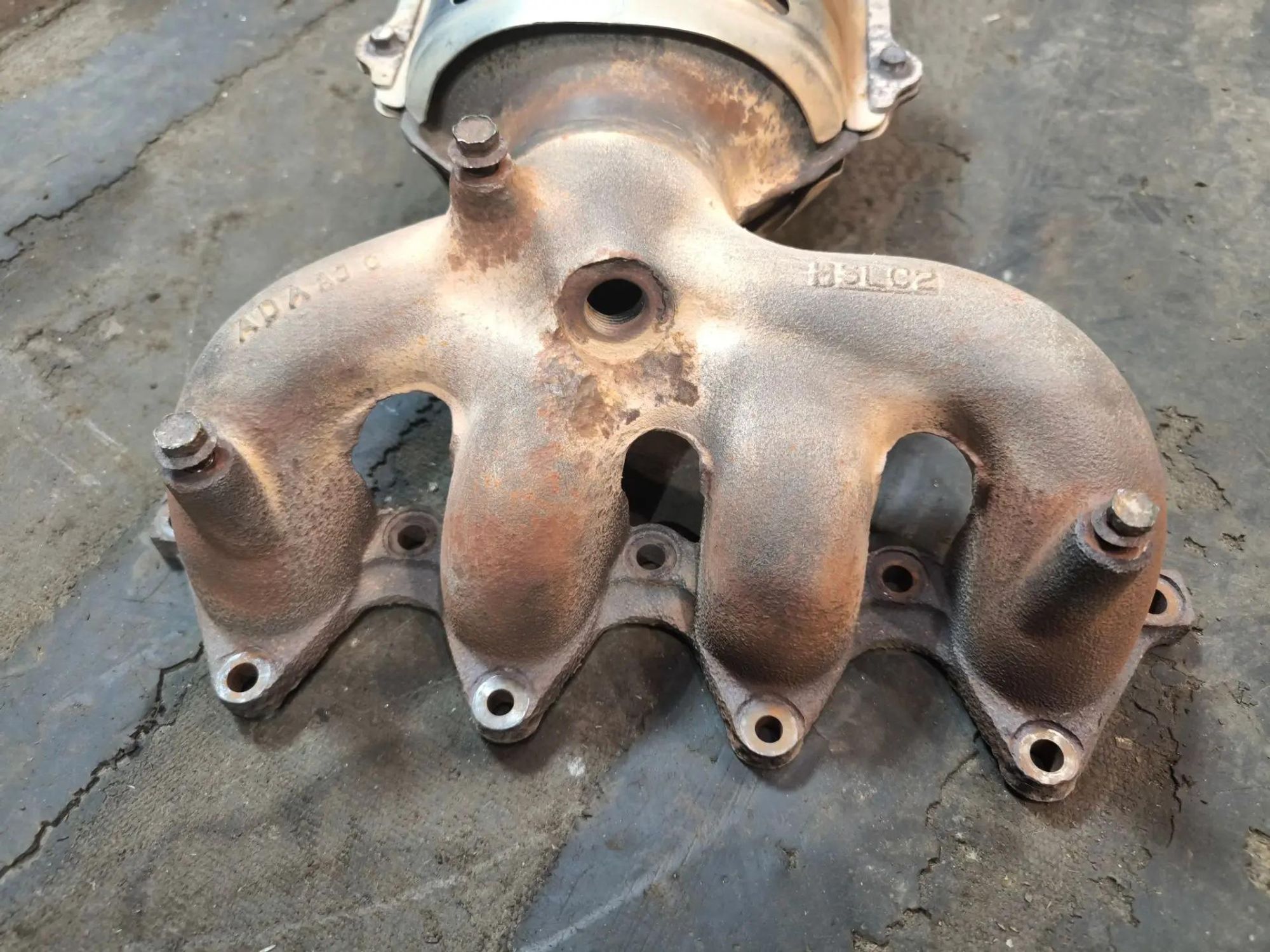 https://ycs.partsauto.market/partsauto-images/thmbs/userImages/d89d66a30f14dbad161fb7a986aa0fe5/part/f3dba0d1-76d2-4e9b-9ee0-8979374fca6d_1786119520533.jpg