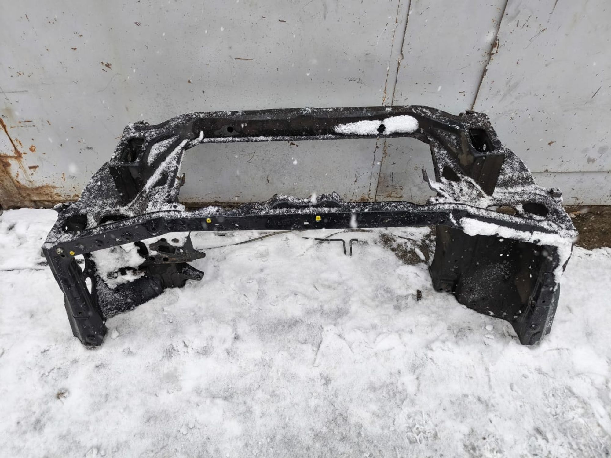 https://ycs.partsauto.market/partsauto-images/thmbs/userImages/d89d66a30f14dbad161fb7a986aa0fe5/part/f3dea980-4a2e-41b3-9f3a-2c3bf1b51bb1_1730884145736.jpg