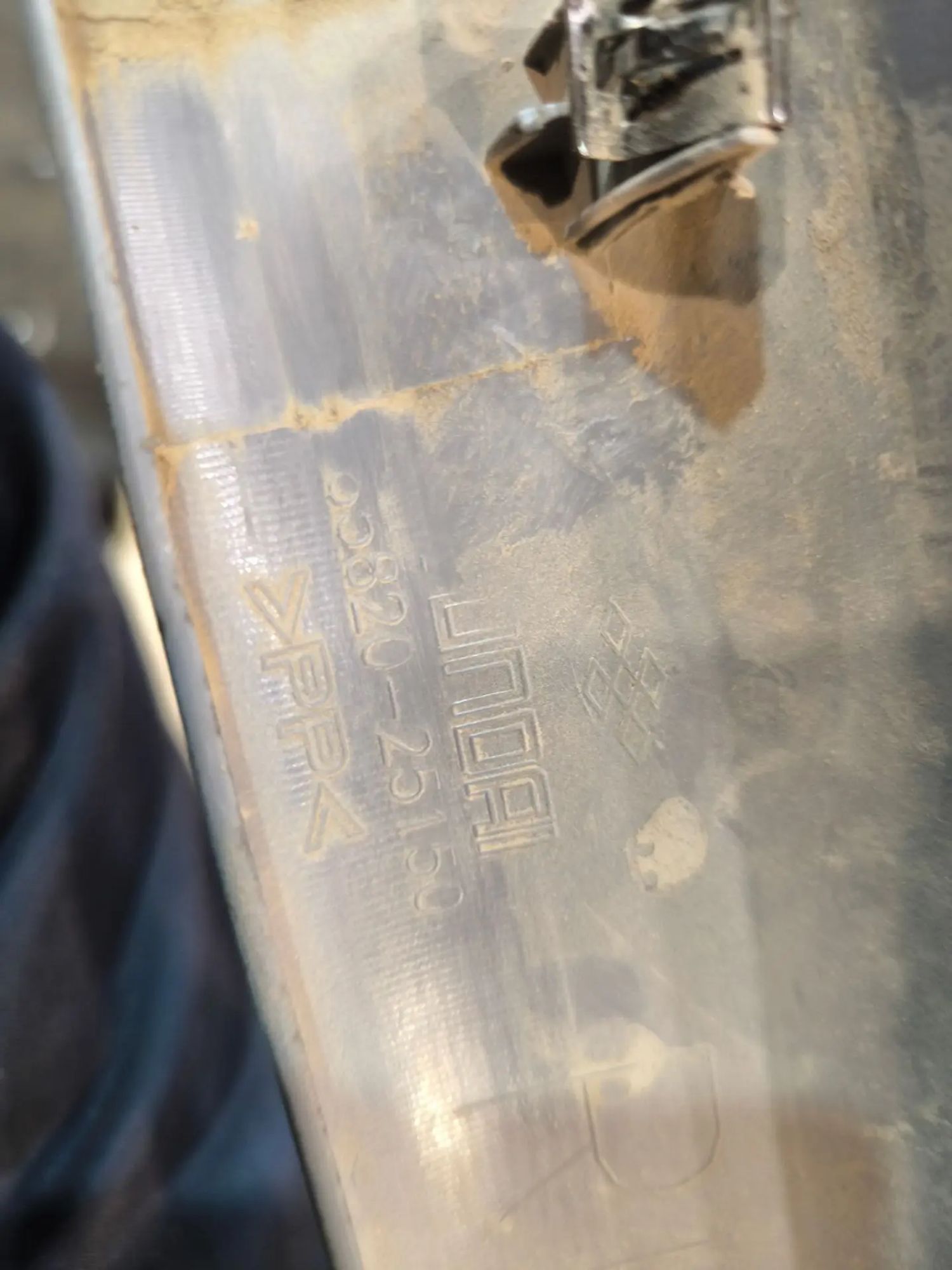 https://ycs.partsauto.market/partsauto-images/thmbs/userImages/d89d66a30f14dbad161fb7a986aa0fe5/part/f4069747-4654-42e2-ba05-9e3a39786fe5_1785245634316.jpg