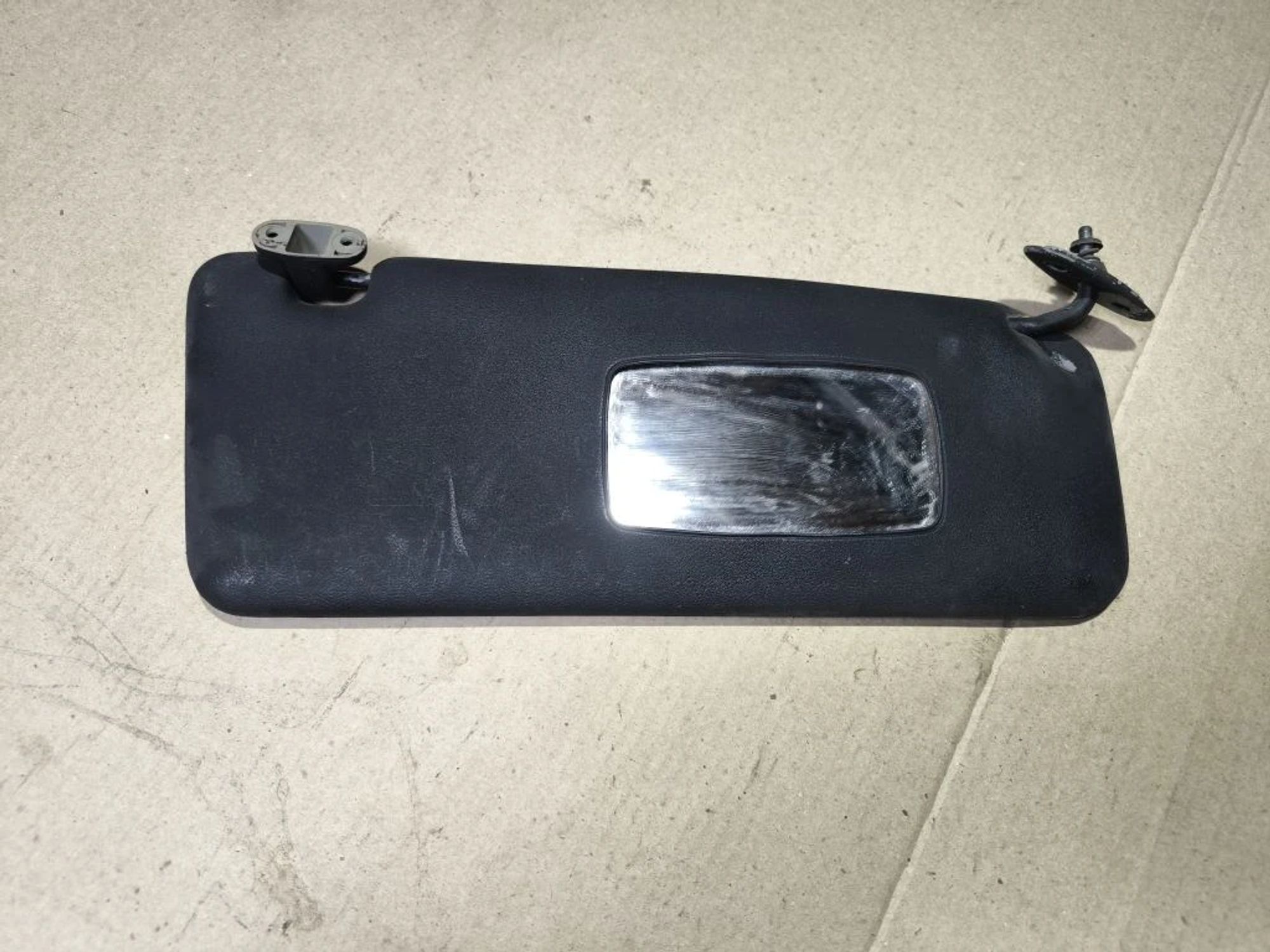 https://ycs.partsauto.market/partsauto-images/thmbs/userImages/d89d66a30f14dbad161fb7a986aa0fe5/part/f4957eb8-0ad7-4691-928f-14a678873846_1780575284926.jpg