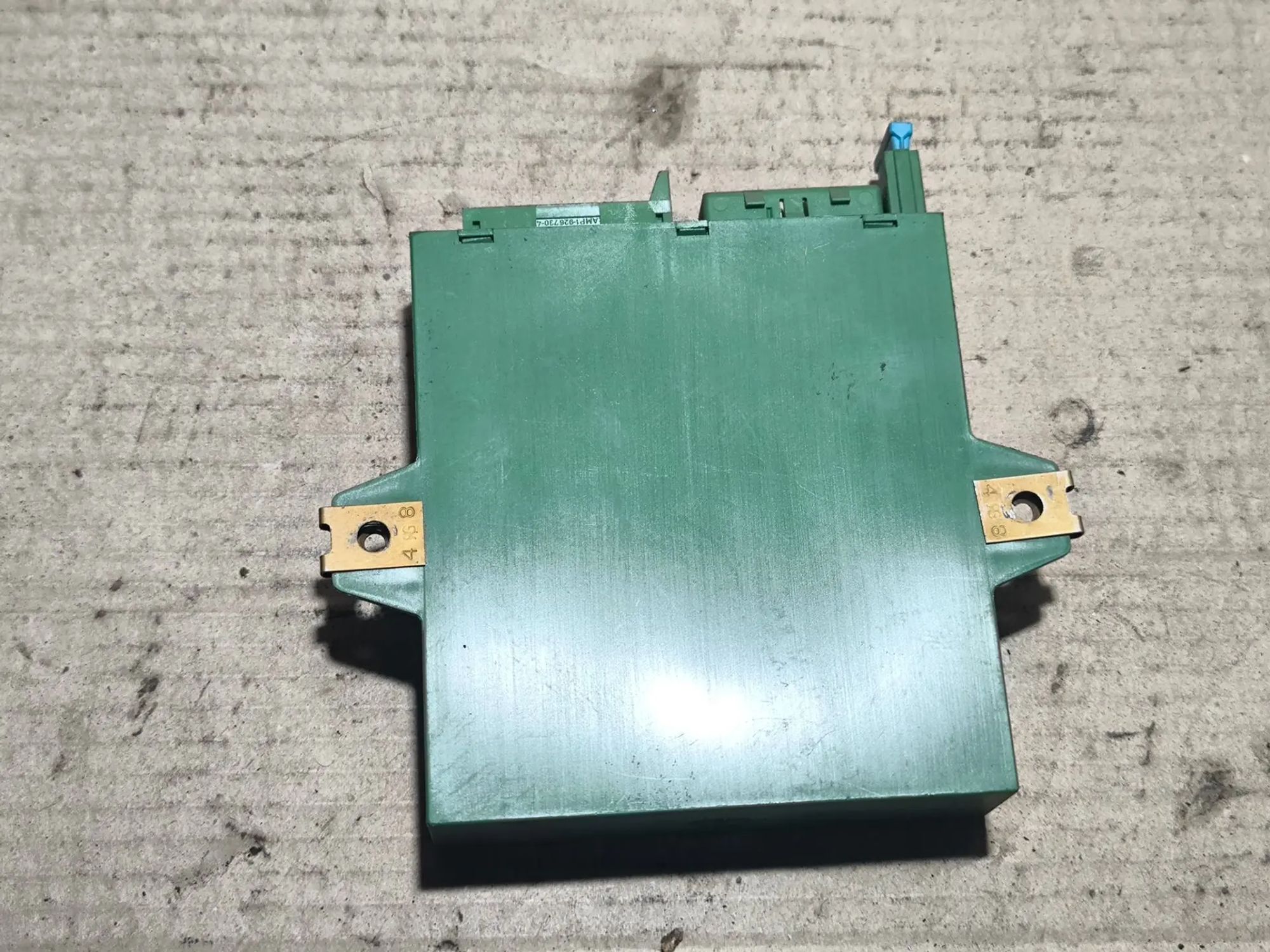 https://ycs.partsauto.market/partsauto-images/thmbs/userImages/d89d66a30f14dbad161fb7a986aa0fe5/part/f56902ad-cf0c-4a3f-9c71-8ca5e56a7907_1782653799253.jpg