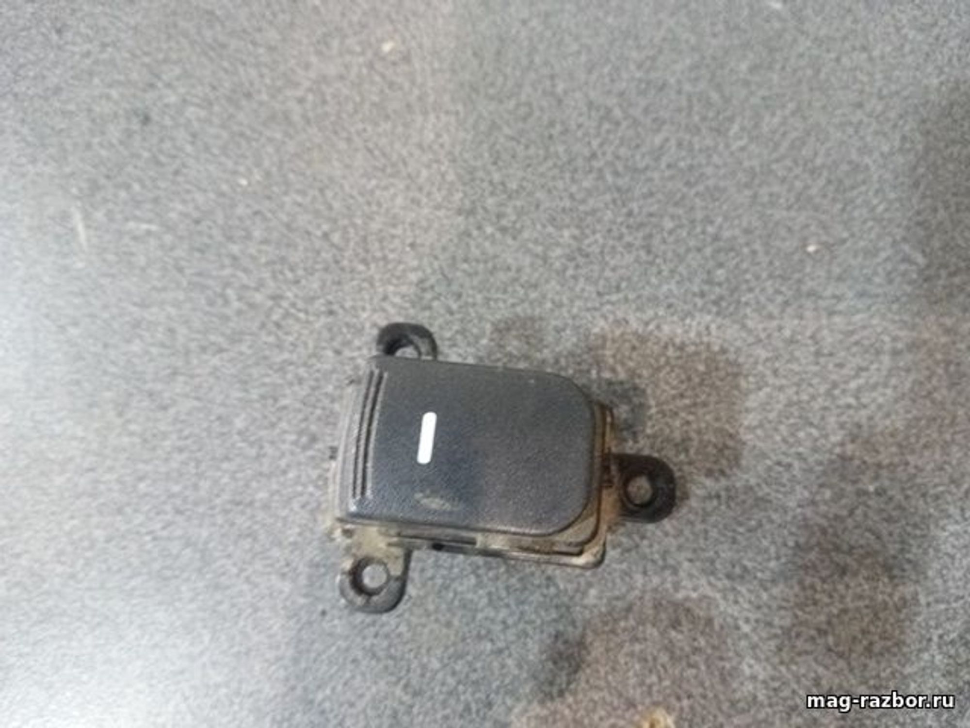 https://ycs.partsauto.market/partsauto-images/thmbs/userImages/d89d66a30f14dbad161fb7a986aa0fe5/part/f5b27b12-7015-4d56-8e77-cc07fa831ad8_1698064425418.jpg