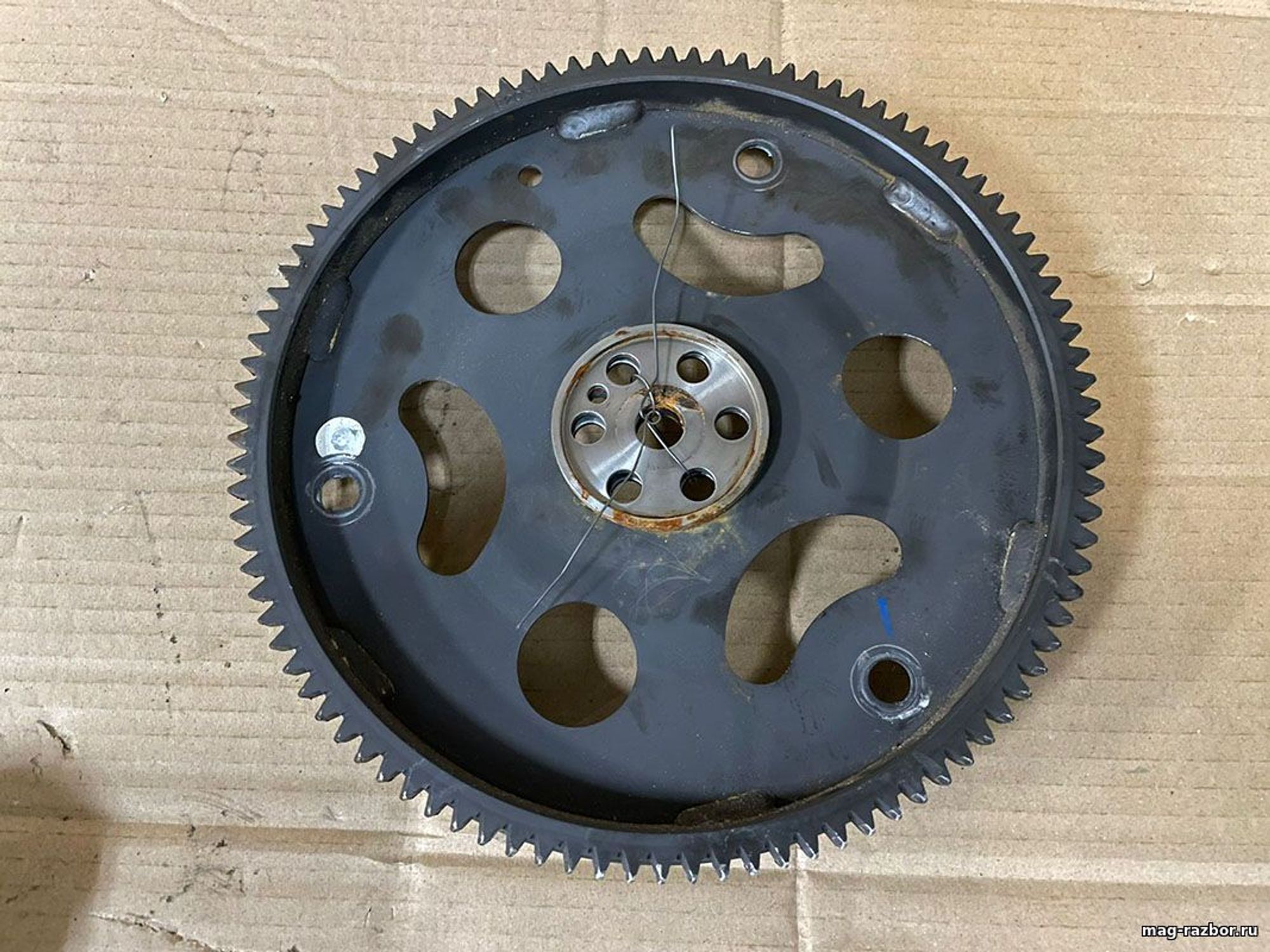 https://ycs.partsauto.market/partsauto-images/thmbs/userImages/d89d66a30f14dbad161fb7a986aa0fe5/part/f5c5c720-6a28-460e-ac9f-baa53966f04f_1694411320219.jpg