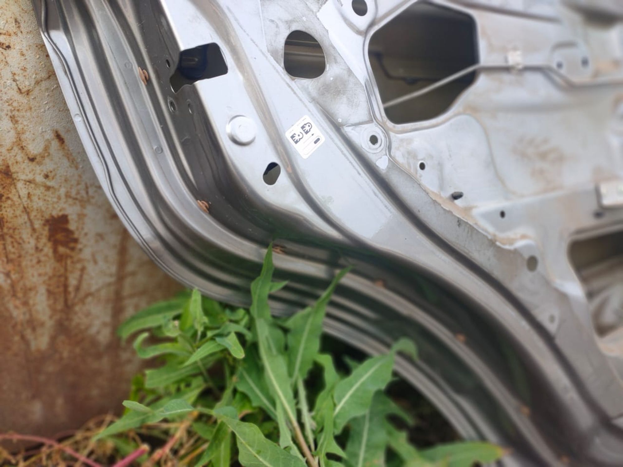 https://ycs.partsauto.market/partsauto-images/thmbs/userImages/d89d66a30f14dbad161fb7a986aa0fe5/part/f61ca2b3-3242-4dfa-a95b-b9e7a0ae942c_1723097733393.jpg
