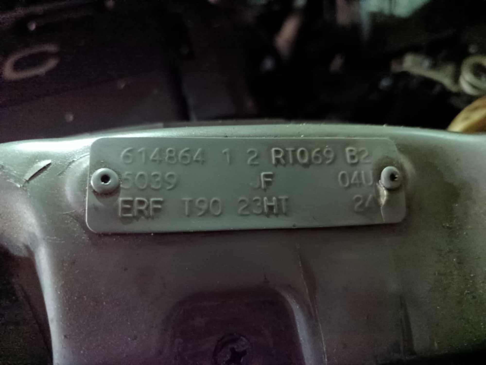 https://ycs.partsauto.market/partsauto-images/thmbs/userImages/d89d66a30f14dbad161fb7a986aa0fe5/part/f643b054-ef1b-4eb0-ae2e-304634313e15_1716533578869.jpg