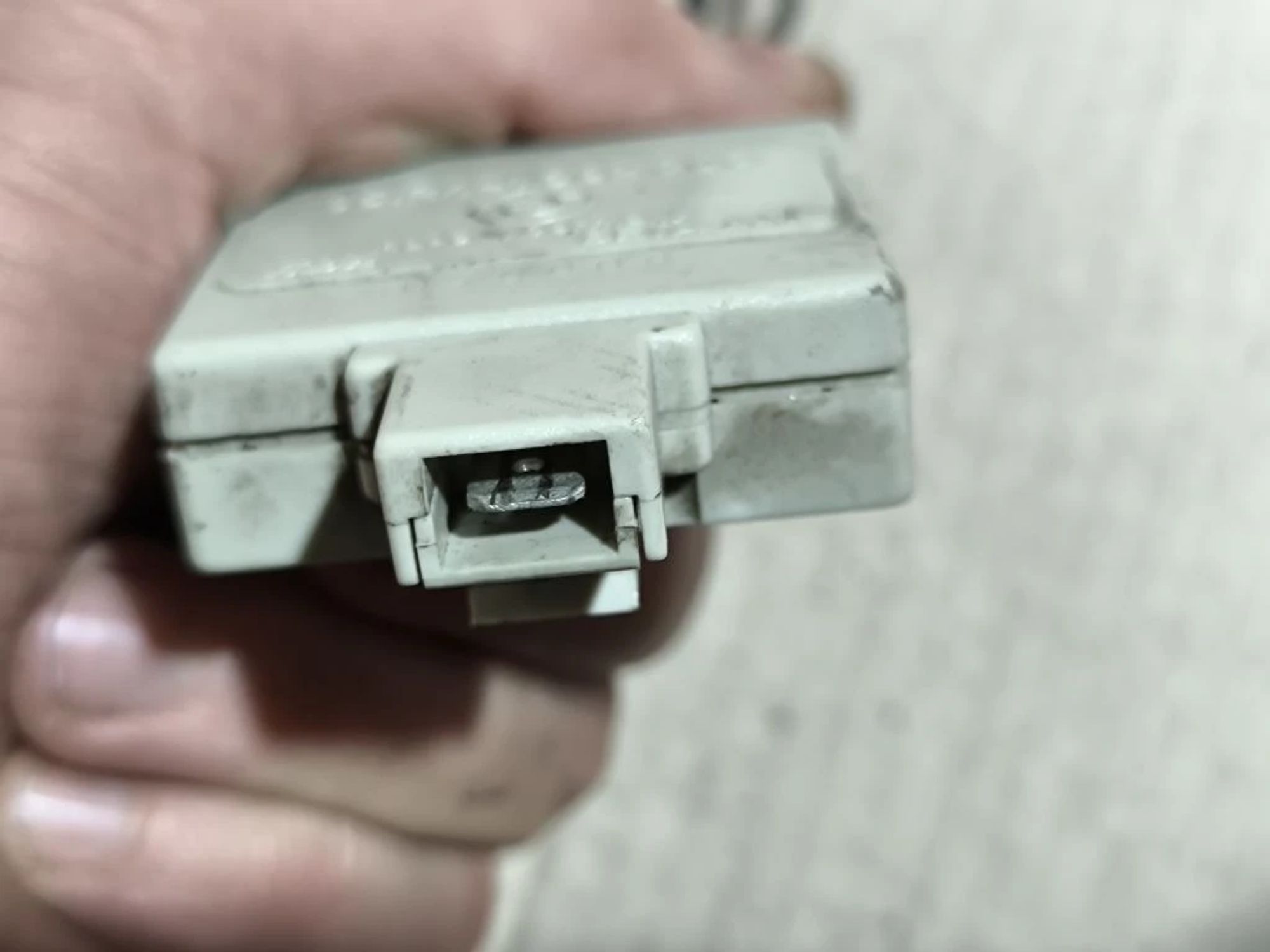 https://ycs.partsauto.market/partsauto-images/thmbs/userImages/d89d66a30f14dbad161fb7a986aa0fe5/part/f831f96d-cc13-4205-a864-b8529fdca081_1780930671412.jpg