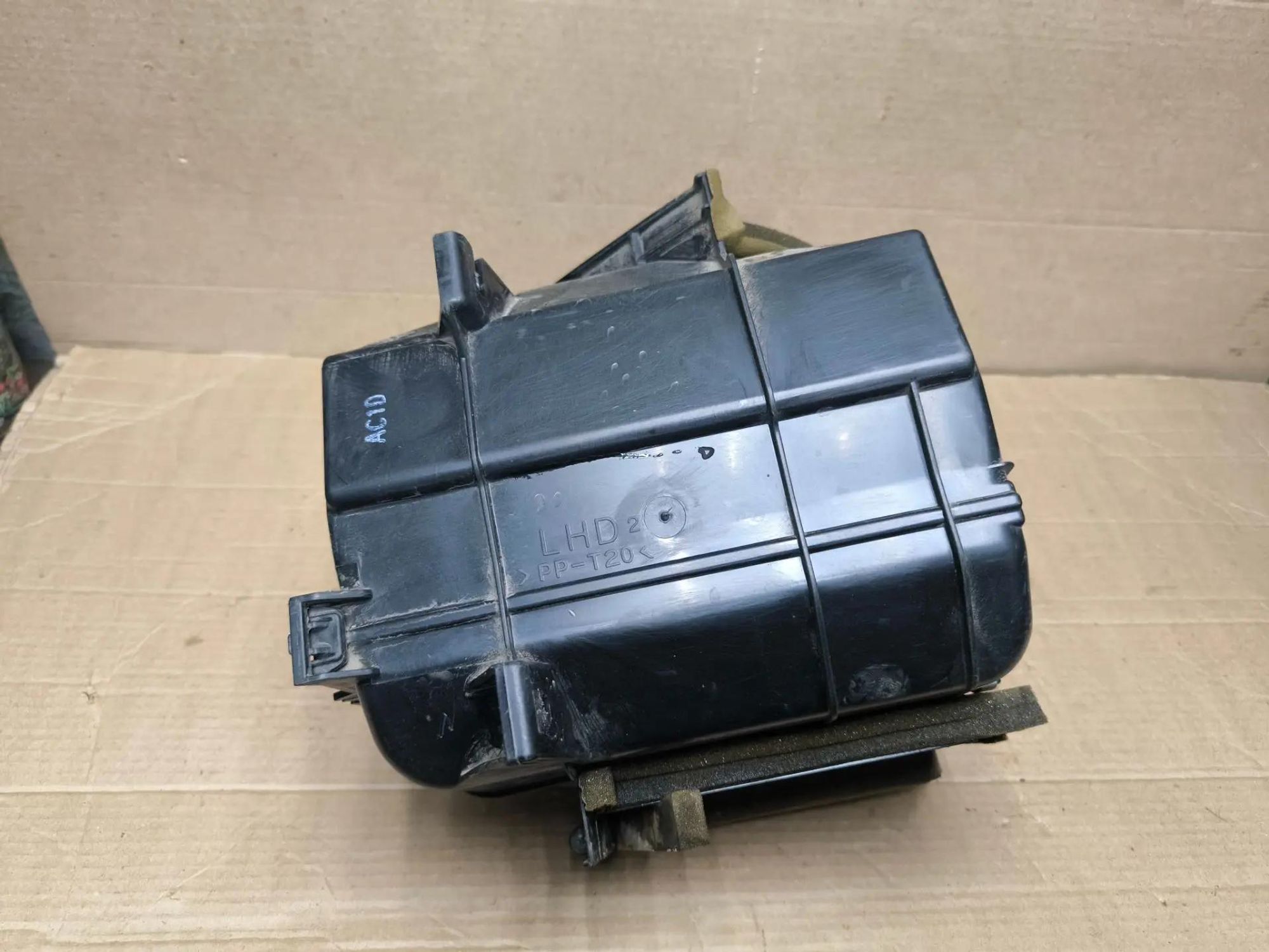 https://ycs.partsauto.market/partsauto-images/thmbs/userImages/d89d66a30f14dbad161fb7a986aa0fe5/part/f8dc5672-c6f6-4389-b43d-c3ea35eb8bfe_1786974834875.jpg