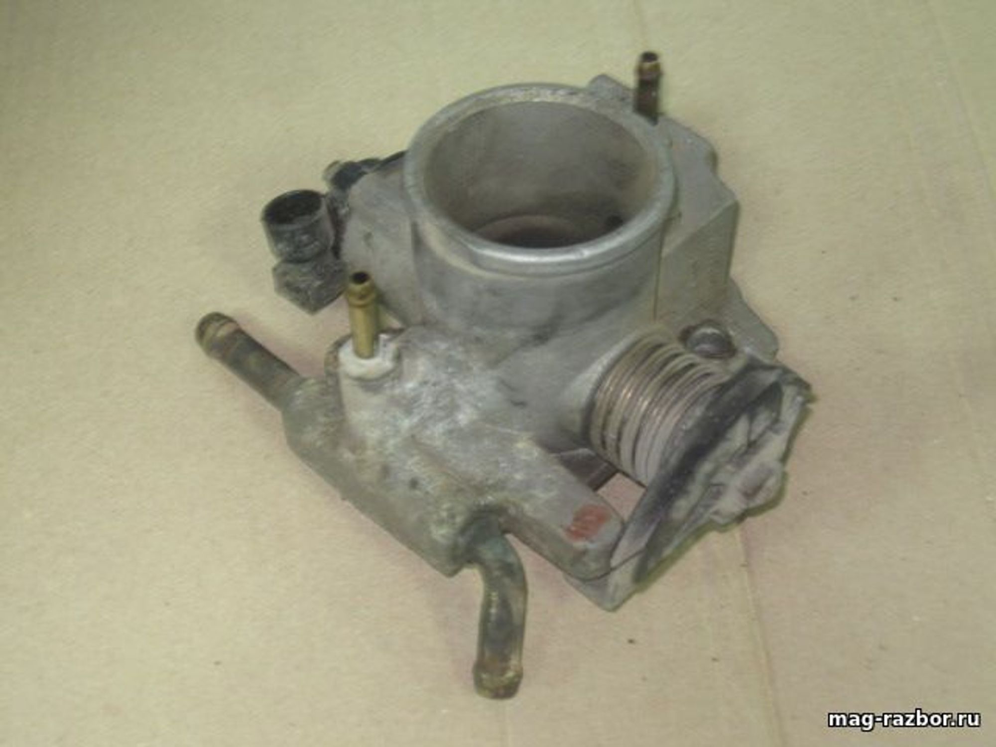 https://ycs.partsauto.market/partsauto-images/thmbs/userImages/d89d66a30f14dbad161fb7a986aa0fe5/part/f96fef34-f938-4812-ad18-505e83ba5f8d_1721125594686.jpg