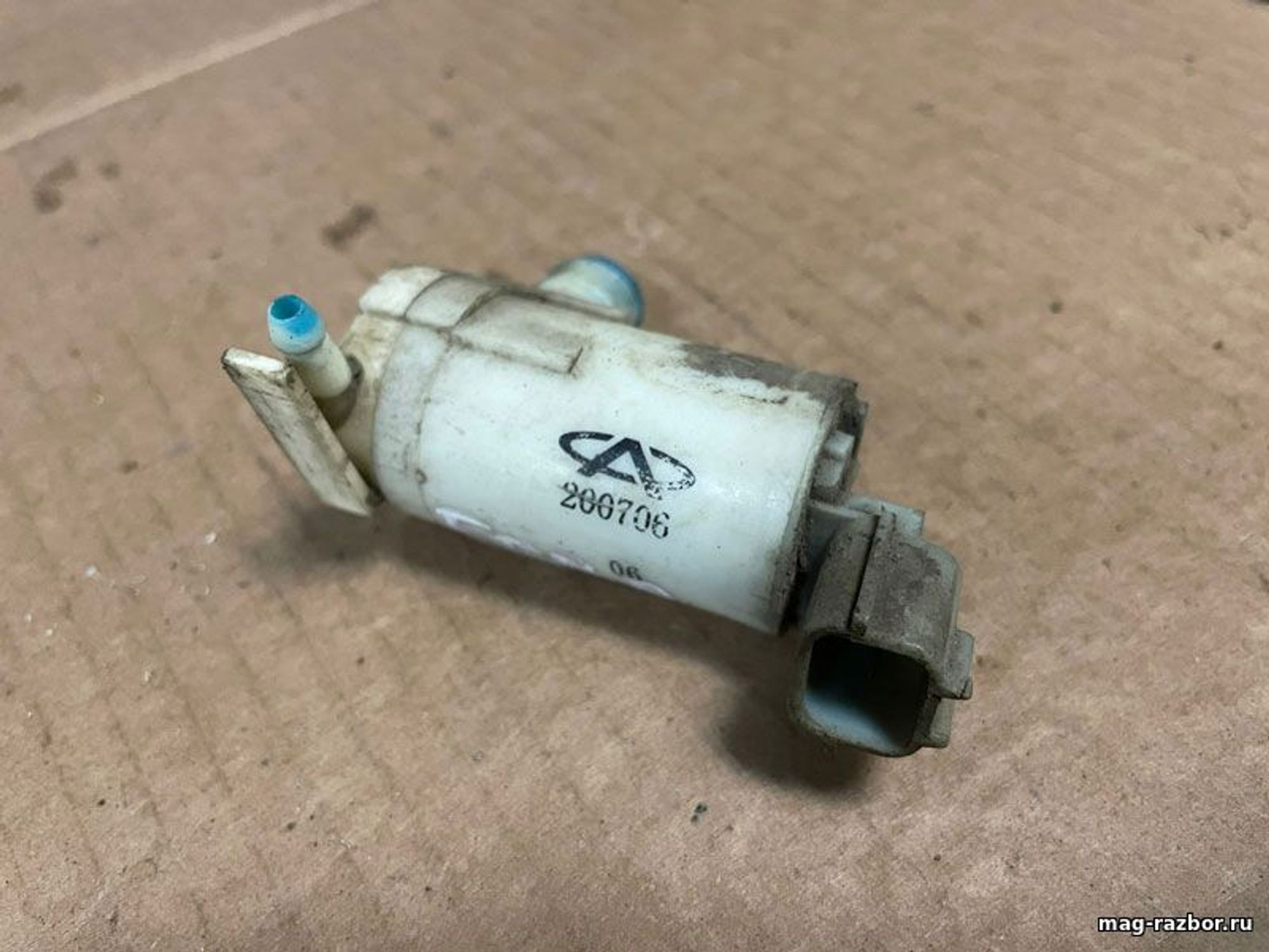 https://ycs.partsauto.market/partsauto-images/thmbs/userImages/d89d66a30f14dbad161fb7a986aa0fe5/part/f9811ed2-6b78-4a9f-91a3-e6ce438211bd_1718188229080.jpg