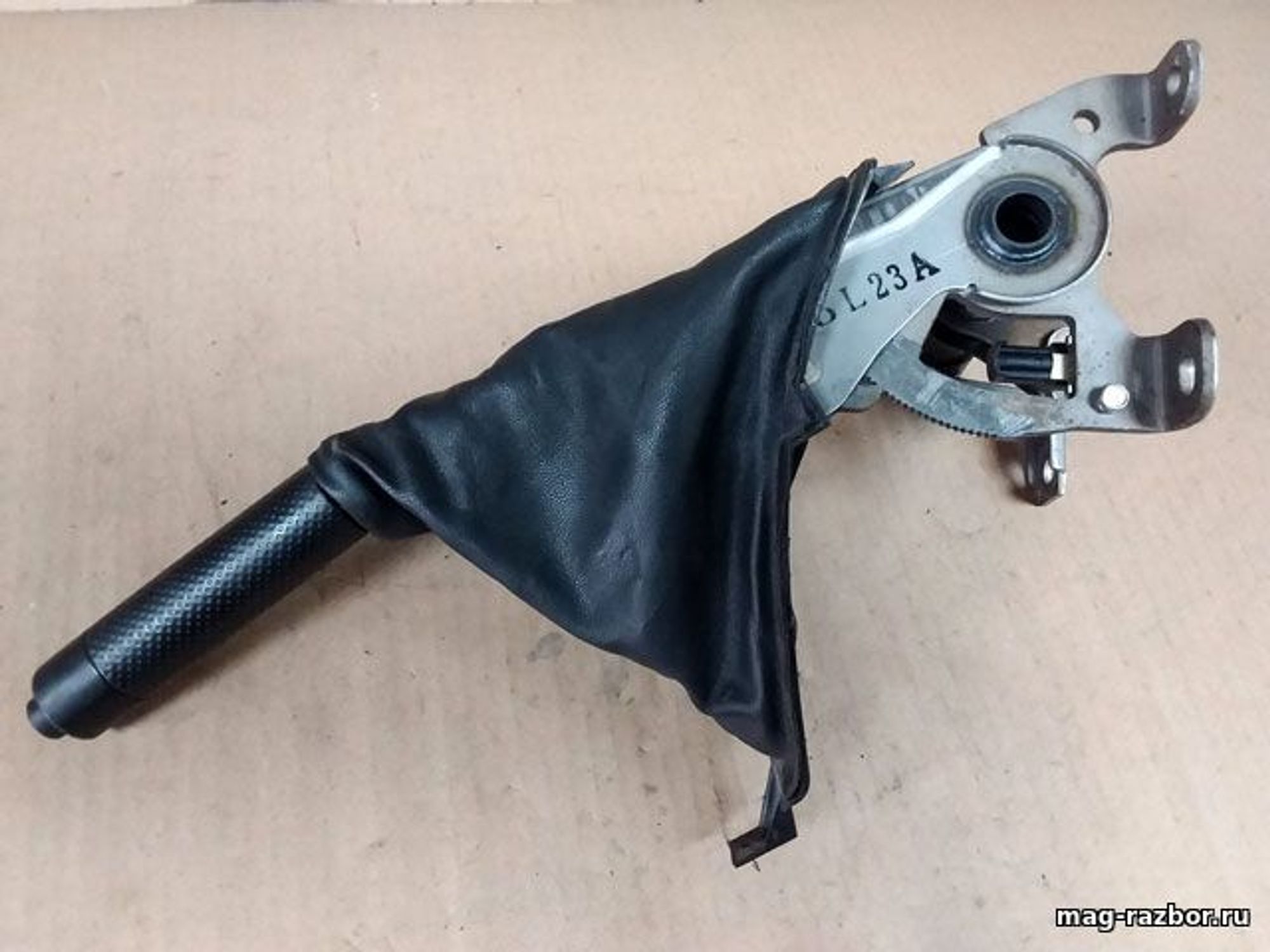 https://ycs.partsauto.market/partsauto-images/thmbs/userImages/d89d66a30f14dbad161fb7a986aa0fe5/part/f9d632f1-9c16-4226-9836-5086d7aded4d_1693244370895.jpg