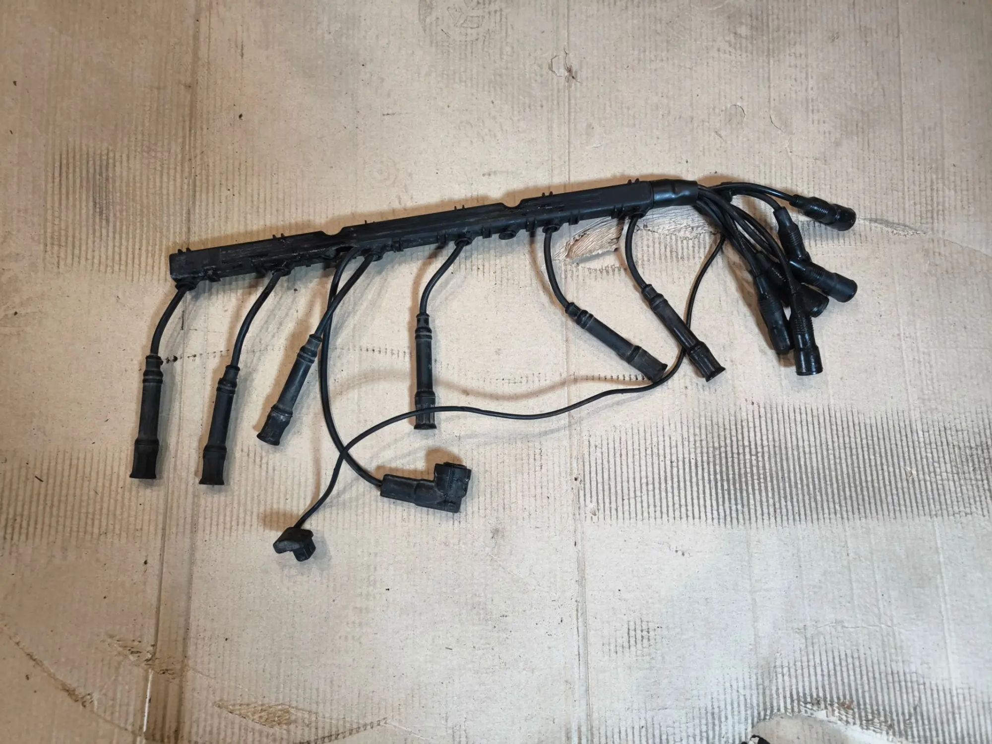 https://ycs.partsauto.market/partsauto-images/thmbs/userImages/d89d66a30f14dbad161fb7a986aa0fe5/part/f9ed3a19-5009-4802-80b1-f8e08a837143_1781698856607.jpg
