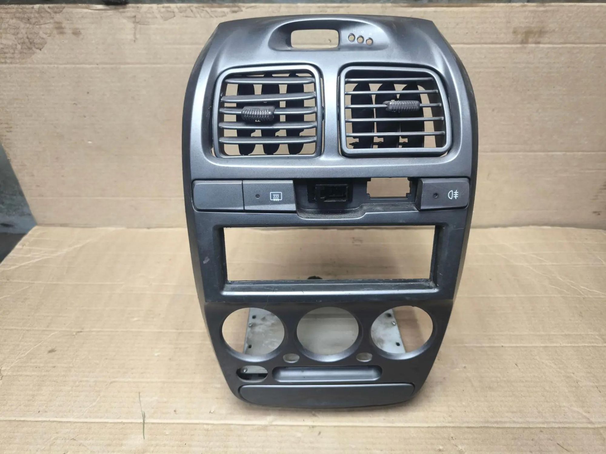 https://ycs.partsauto.market/partsauto-images/thmbs/userImages/d89d66a30f14dbad161fb7a986aa0fe5/part/fc0fd54b-3e52-44c1-9a44-ecb662edd531_1786264154474.jpg