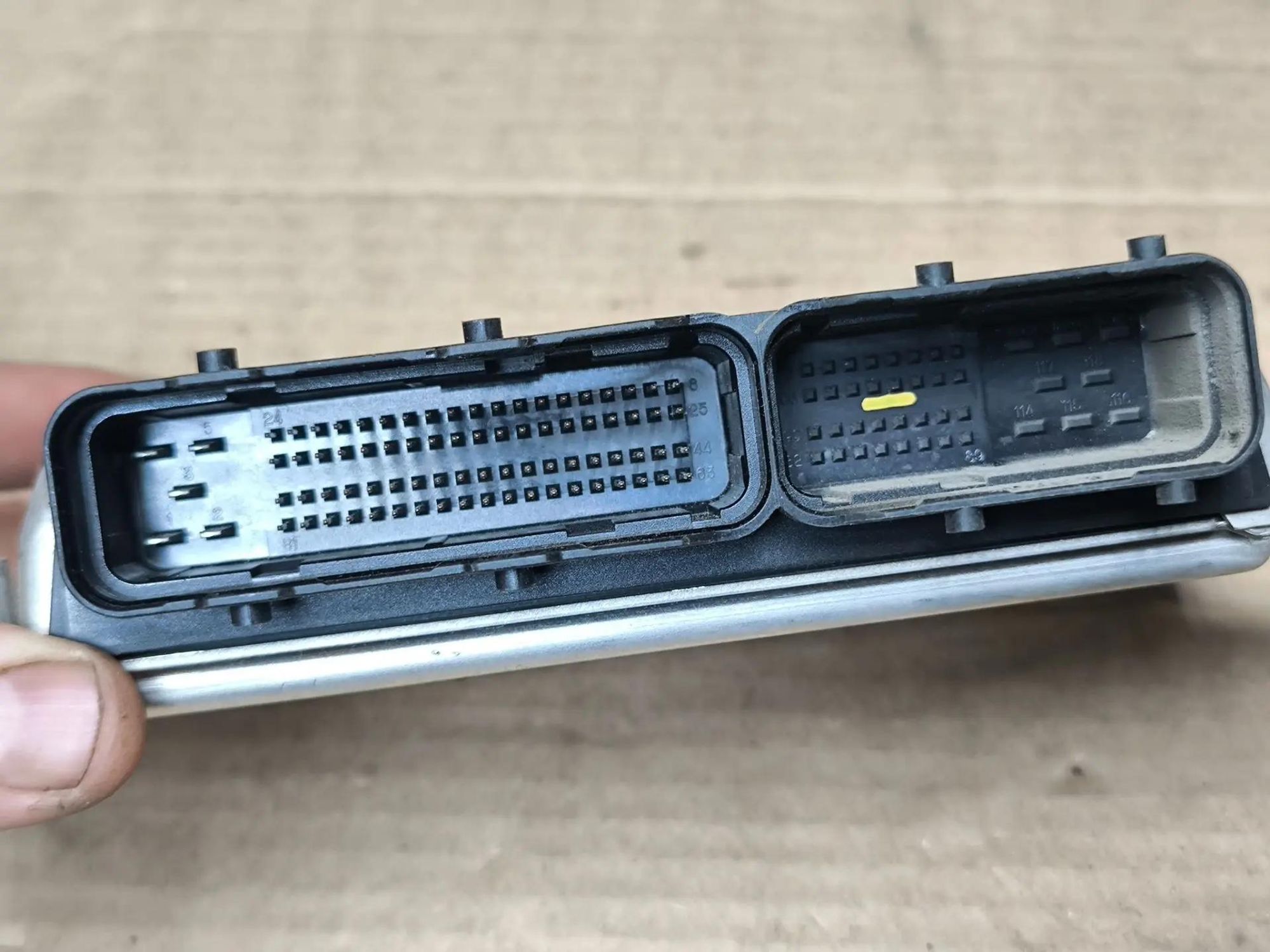https://ycs.partsauto.market/partsauto-images/thmbs/userImages/d89d66a30f14dbad161fb7a986aa0fe5/part/fc1e979c-6a75-4a02-ac15-5fe422d1101c_1786285052493.jpg