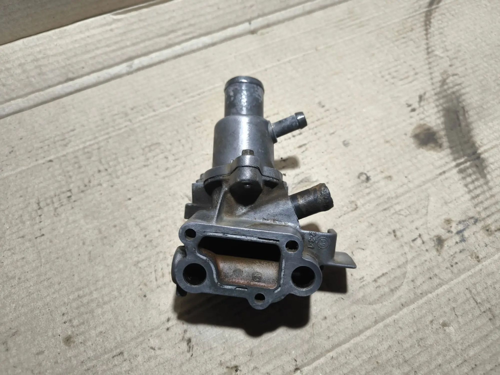 https://ycs.partsauto.market/partsauto-images/thmbs/userImages/d89d66a30f14dbad161fb7a986aa0fe5/part/fdf2d568-14e1-4418-b24c-909d343a5c51_1781804570575.jpg