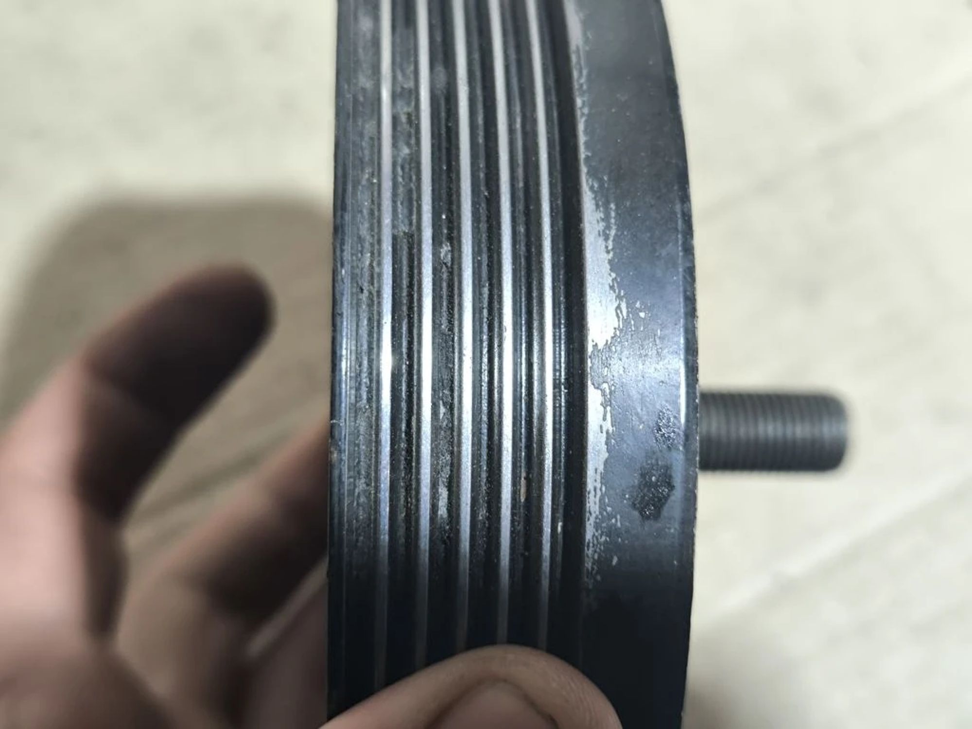 https://ycs.partsauto.market/partsauto-images/thmbs/userImages/d89d66a30f14dbad161fb7a986aa0fe5/part/fe7aa7c4-c4d9-4805-a307-551fdaea96ae_1781074074107.jpg