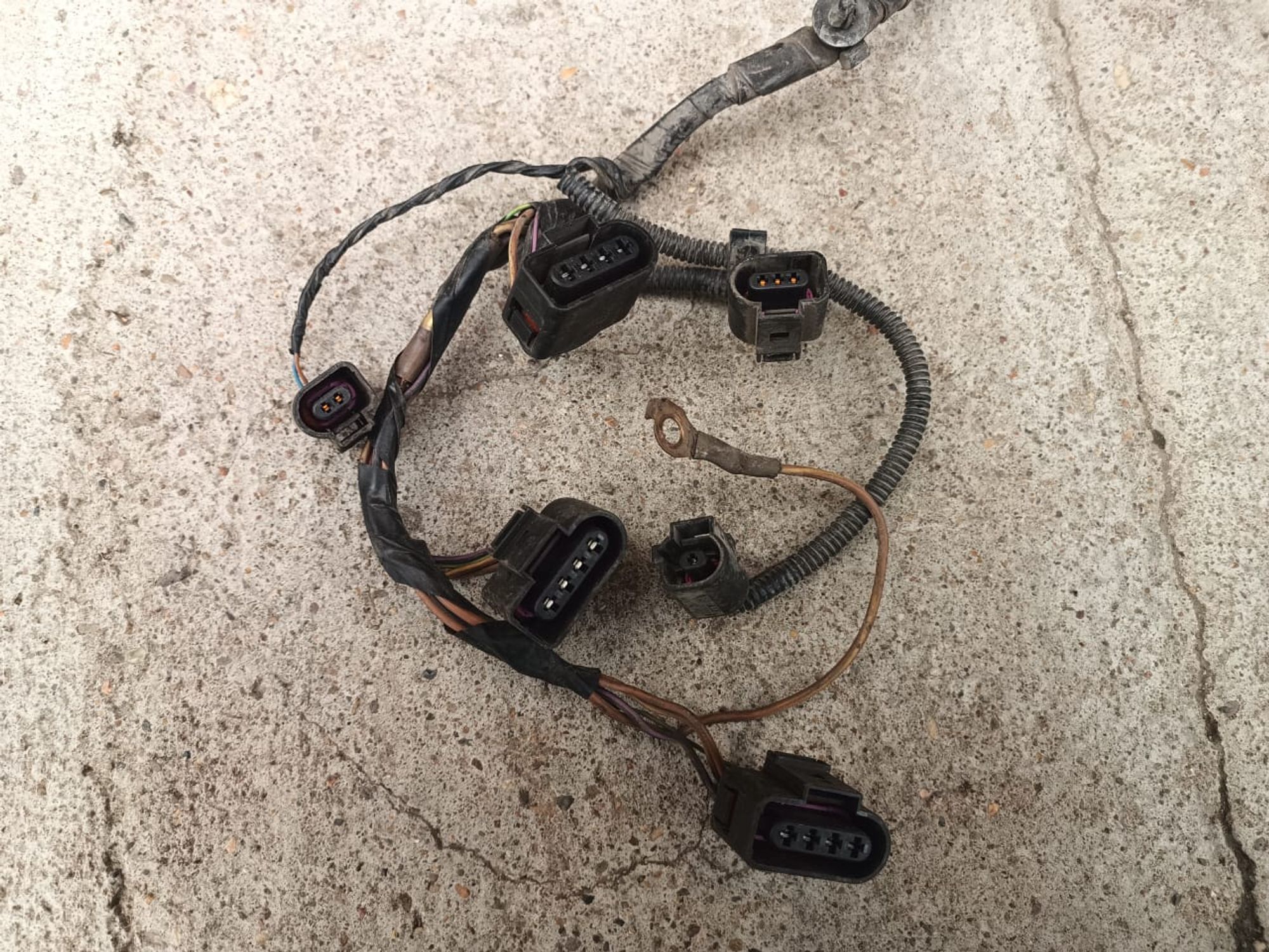 https://ycs.partsauto.market/partsauto-images/thmbs/userImages/d89d66a30f14dbad161fb7a986aa0fe5/part/ff055528-28a2-4d5b-951a-cfc6357bd4fb_1721113789106.jpg