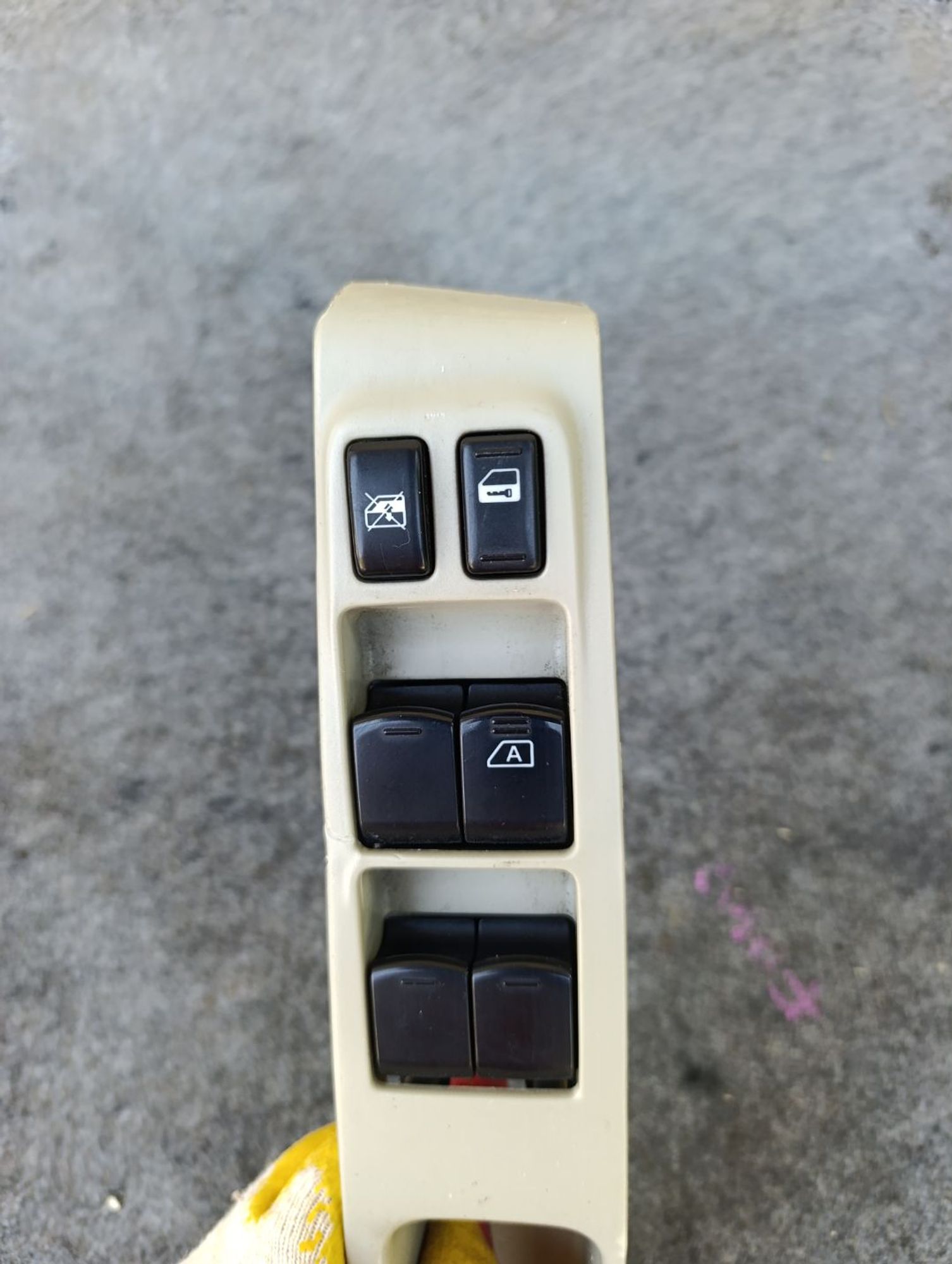 https://ycs.partsauto.market/partsauto-images/thmbs/userImages/d9b05010c61782443e0b3e264cf05921/part/00403eac-746c-45c3-8e07-76836dbe90f0_1783337418152.jpg
