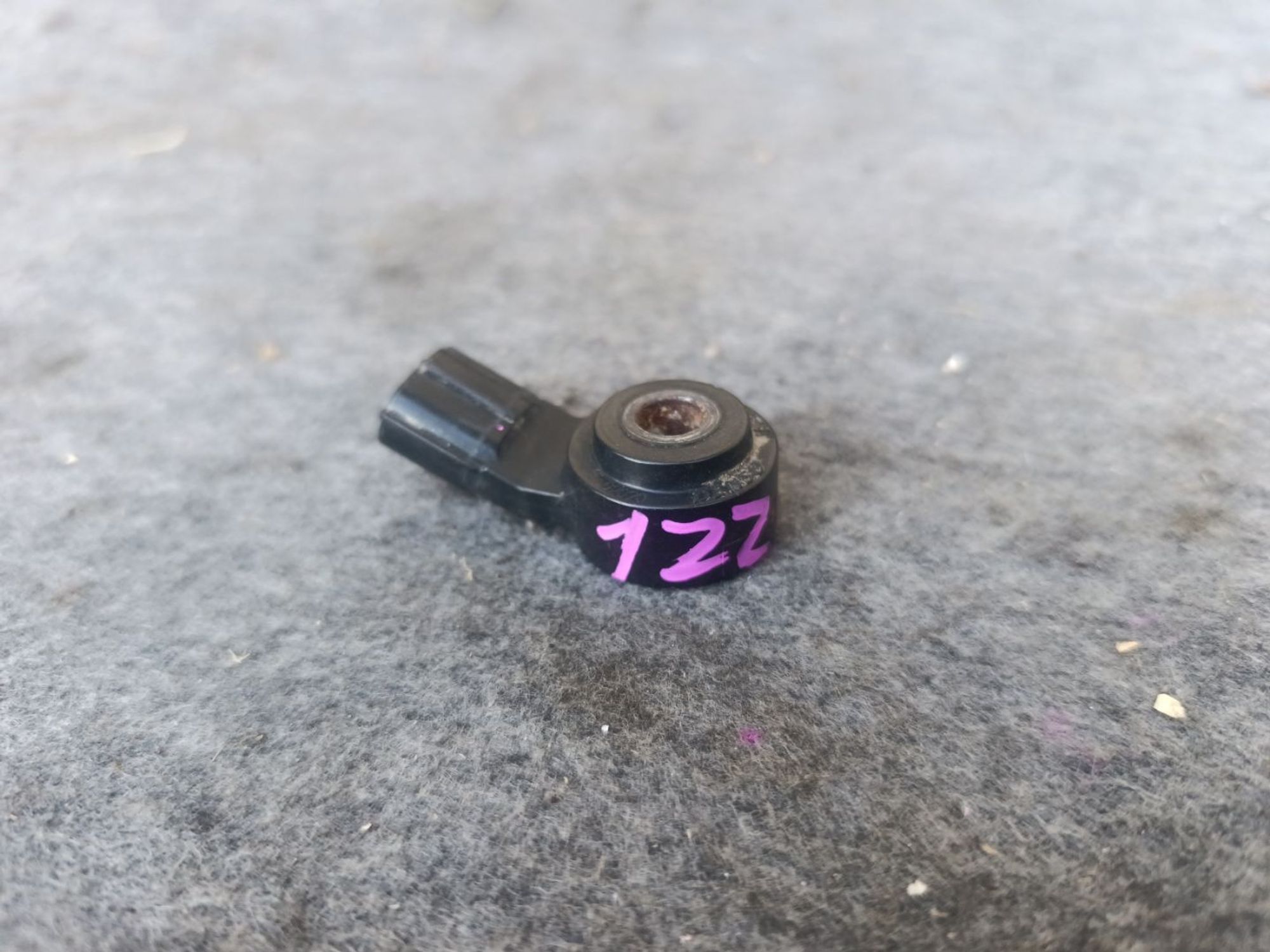 https://ycs.partsauto.market/partsauto-images/thmbs/userImages/d9b05010c61782443e0b3e264cf05921/part/02d0b4e2-334a-4980-a86e-f8b636936597_1779291259294.jpg