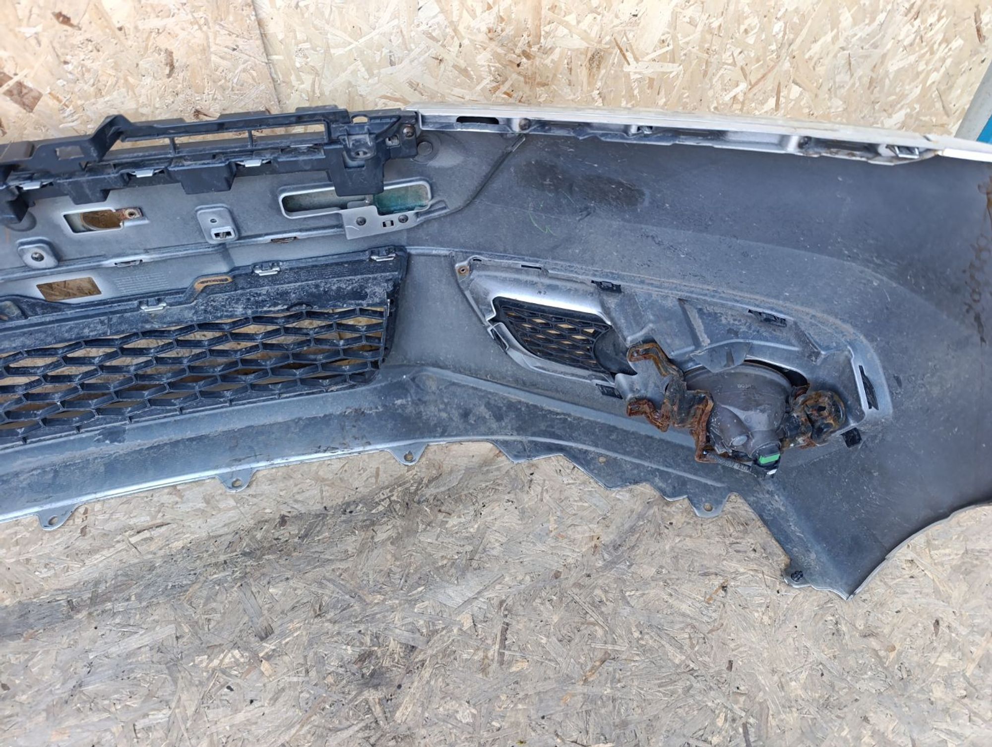 https://ycs.partsauto.market/partsauto-images/thmbs/userImages/d9b05010c61782443e0b3e264cf05921/part/03d18eec-c77c-43c1-b0ed-2250b6271bc2_1783177395595.jpg