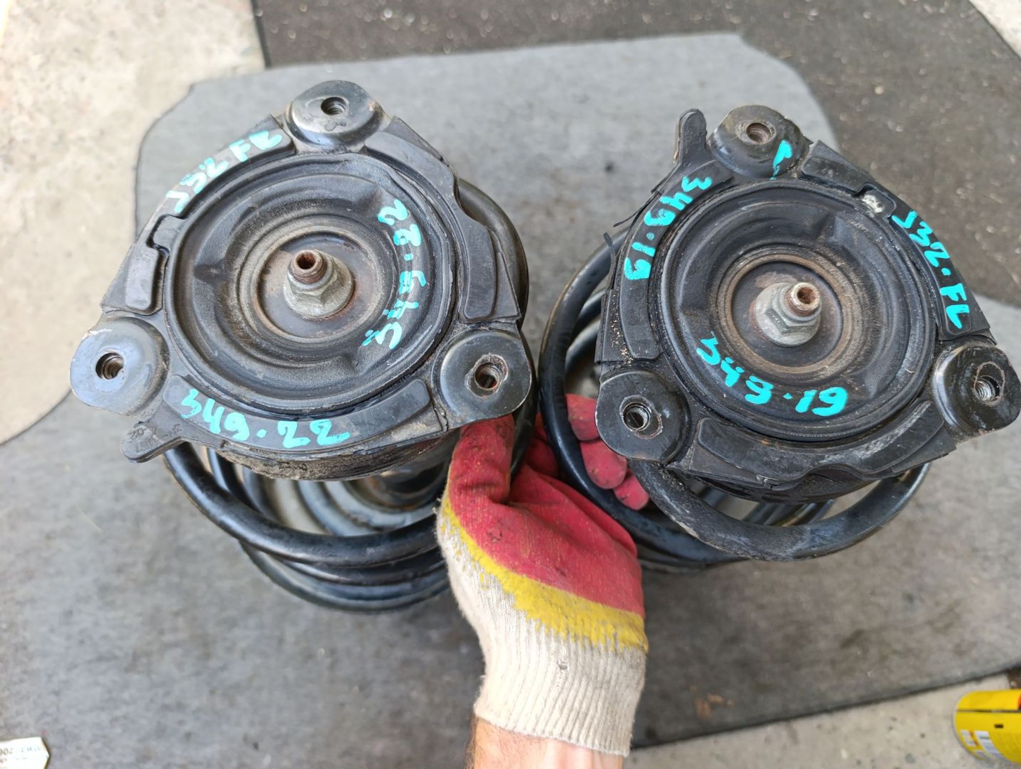https://ycs.partsauto.market/partsauto-images/thmbs/userImages/d9b05010c61782443e0b3e264cf05921/part/0402361b-6212-45a3-9779-a28a5899ba09_1784193784249.jpg