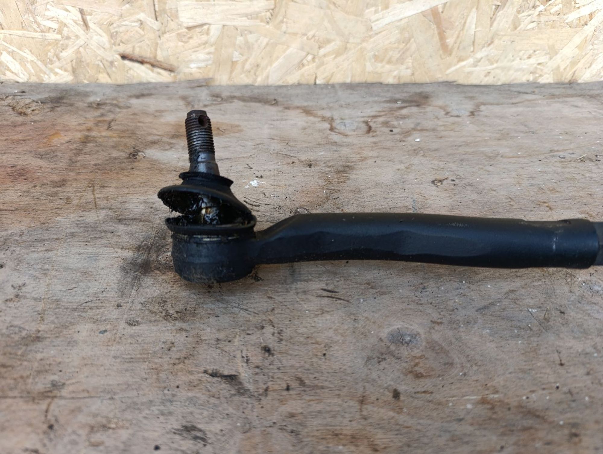 https://ycs.partsauto.market/partsauto-images/thmbs/userImages/d9b05010c61782443e0b3e264cf05921/part/051708e7-e2ff-4a0a-8170-cd4678c64745_1784299205465.jpg