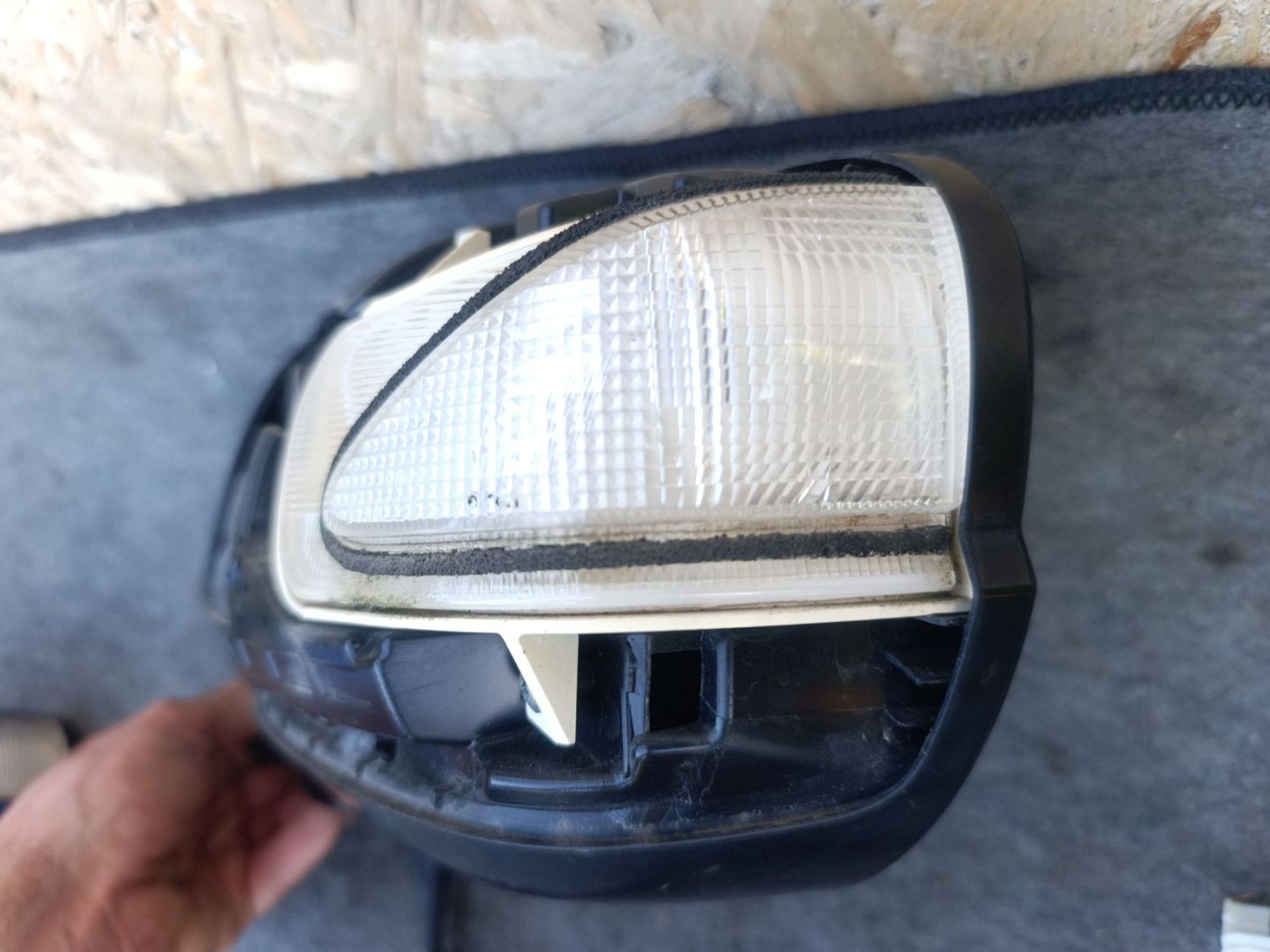 https://ycs.partsauto.market/partsauto-images/thmbs/userImages/d9b05010c61782443e0b3e264cf05921/part/051cd221-b361-4067-ac2b-0bdf34cff05b_1779107342890.jpg