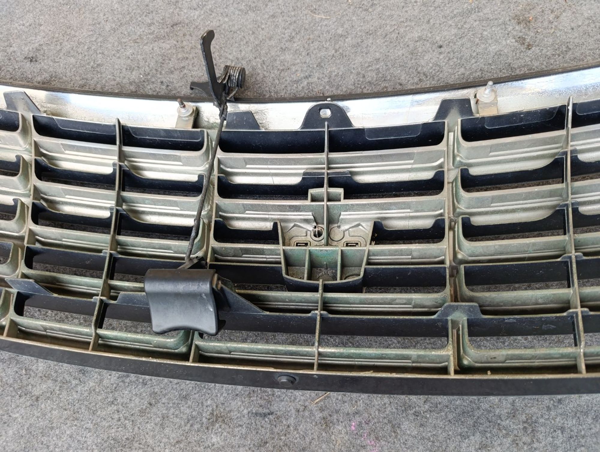 https://ycs.partsauto.market/partsauto-images/thmbs/userImages/d9b05010c61782443e0b3e264cf05921/part/0588d4f8-3188-48e1-b254-b3906958ccc3_1783522483506.jpg